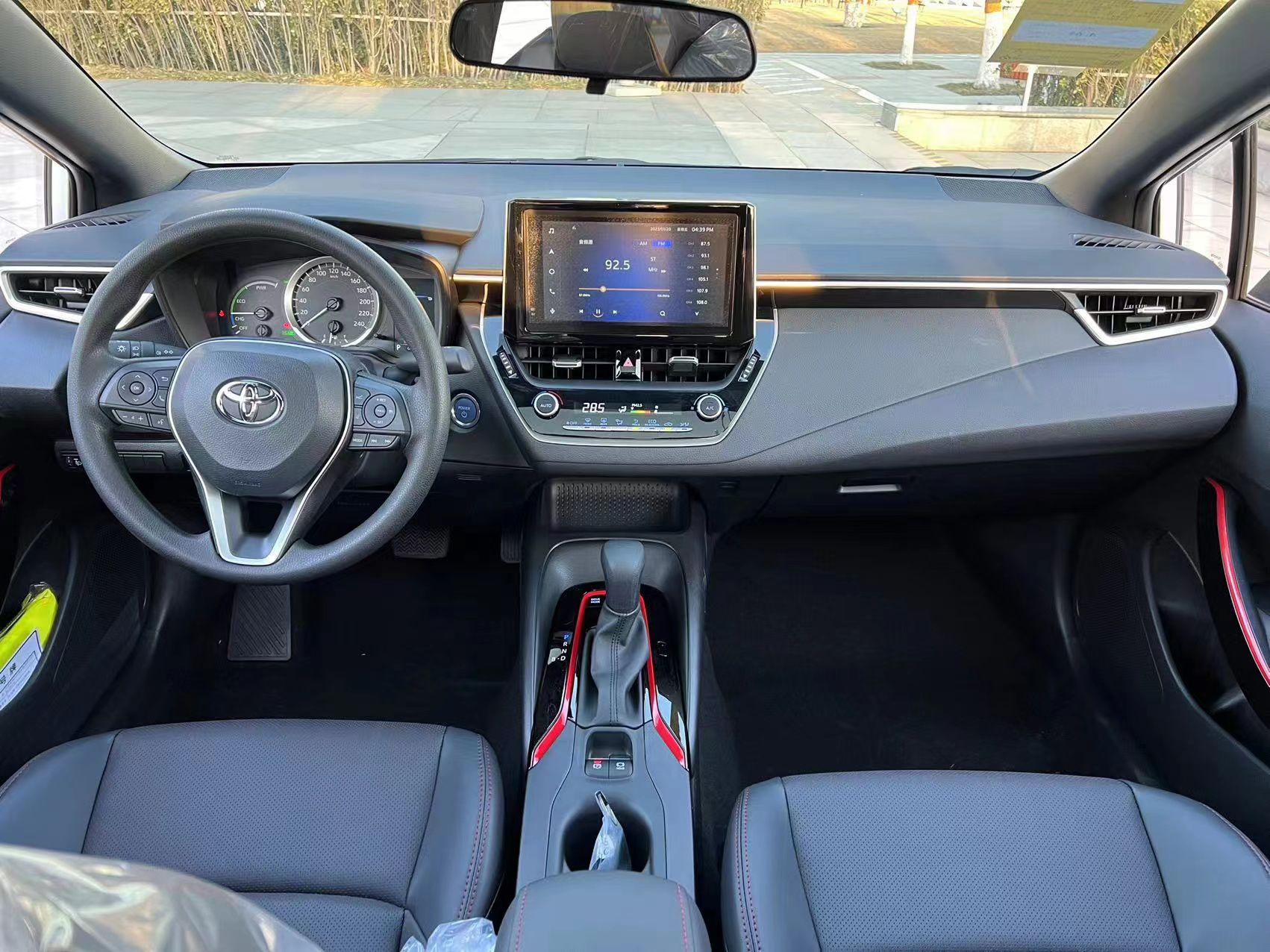 丰田 雷凌 2021款 双擎 1.8H E-CVT运动版