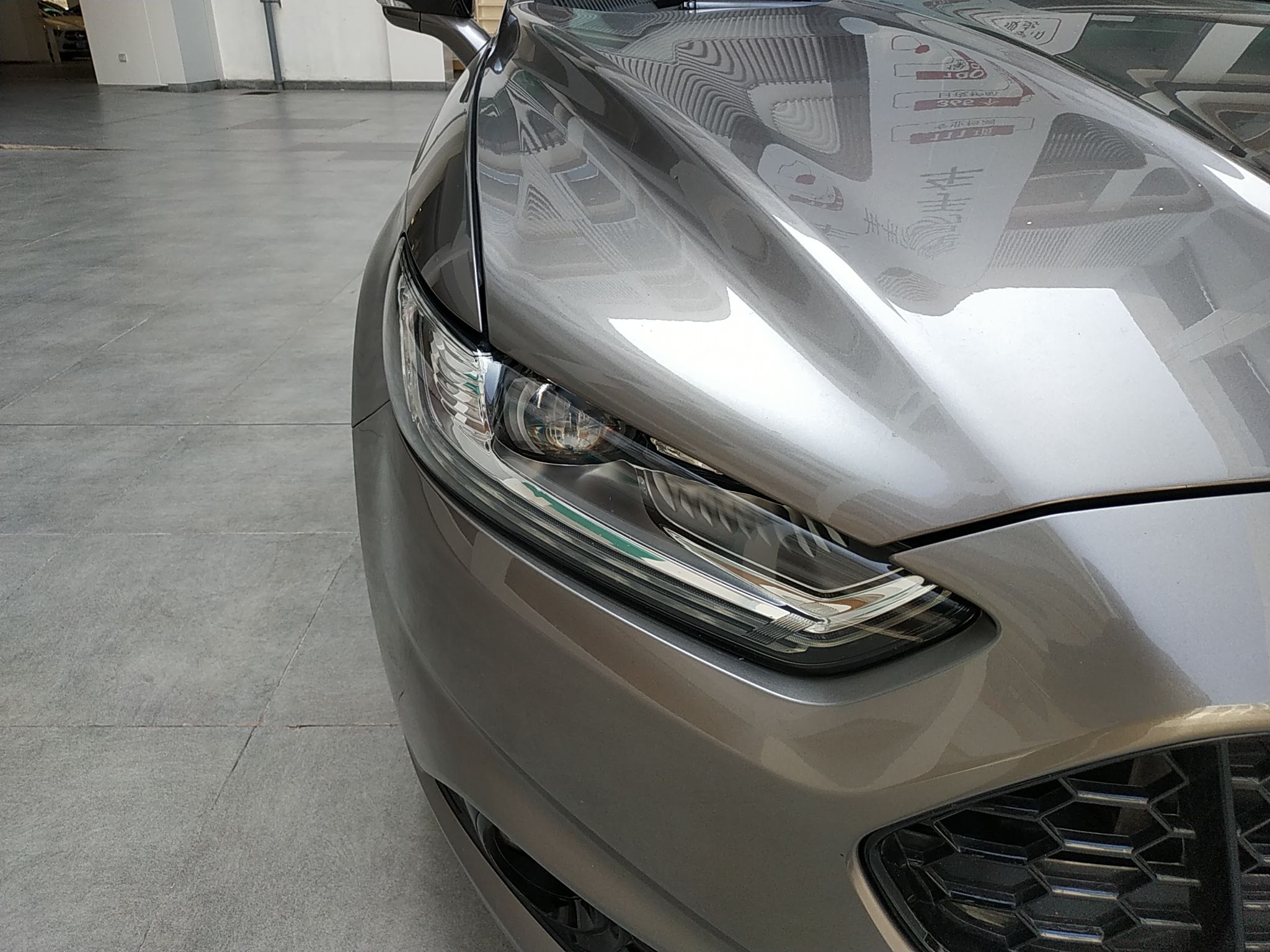 福特 蒙迪欧 2013款 2.0L GTDi240豪华运动型