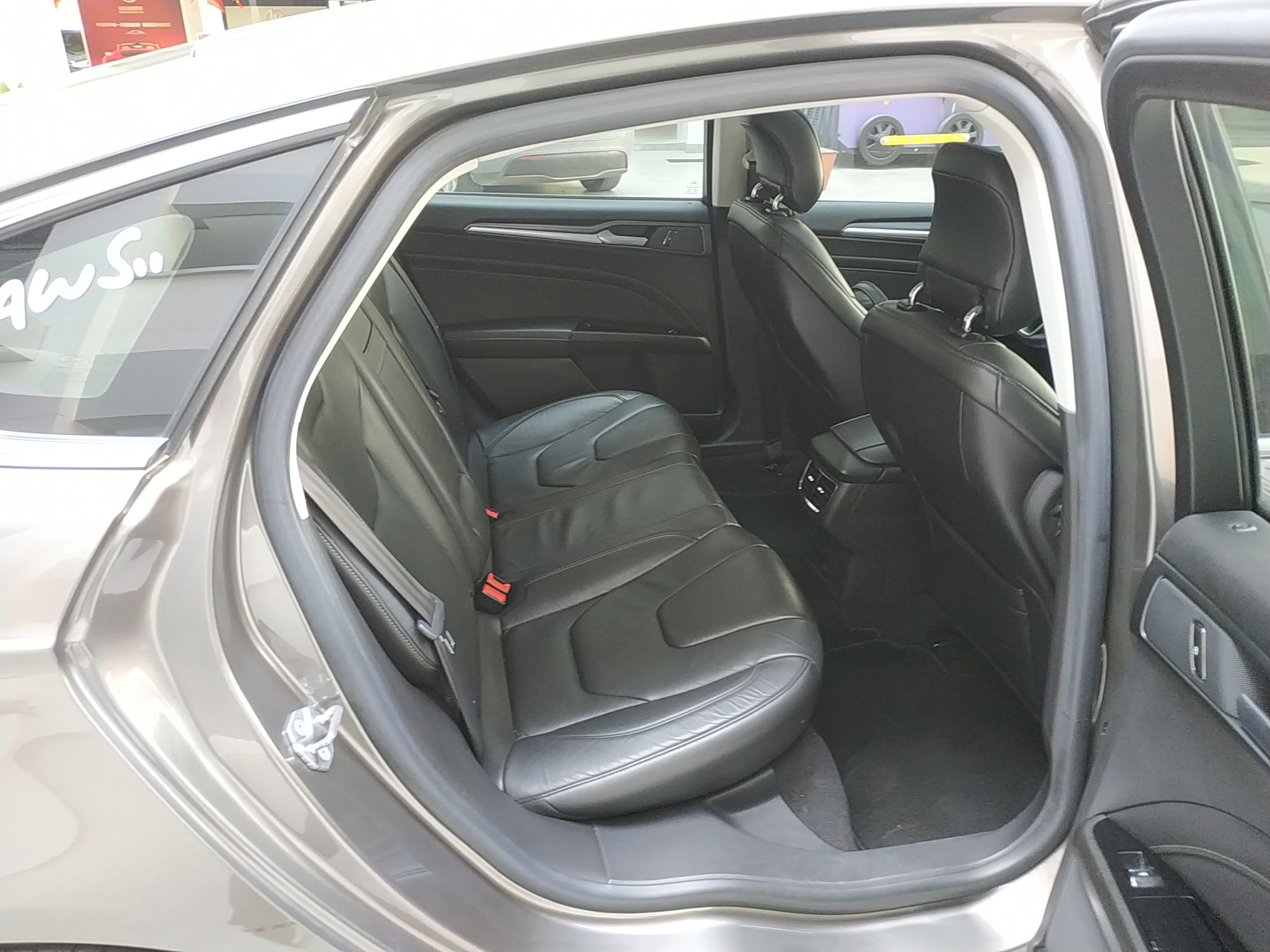 福特 蒙迪欧 2013款 2.0L GTDi240豪华运动型