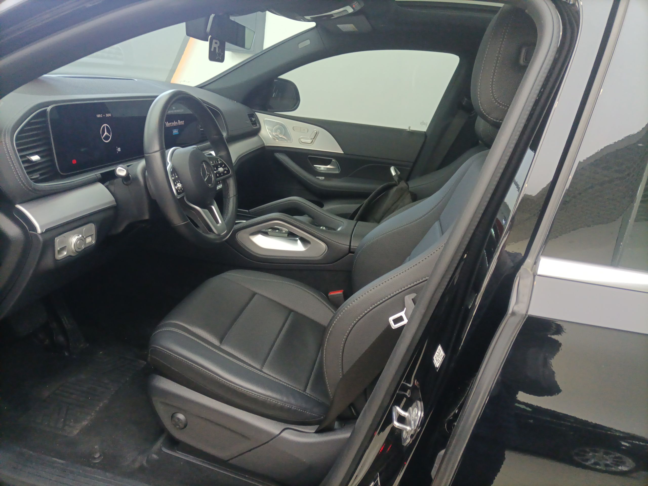 奔驰GLE级 2020款 GLE 350 4MATIC 轿跑SUV 时尚型(进口)