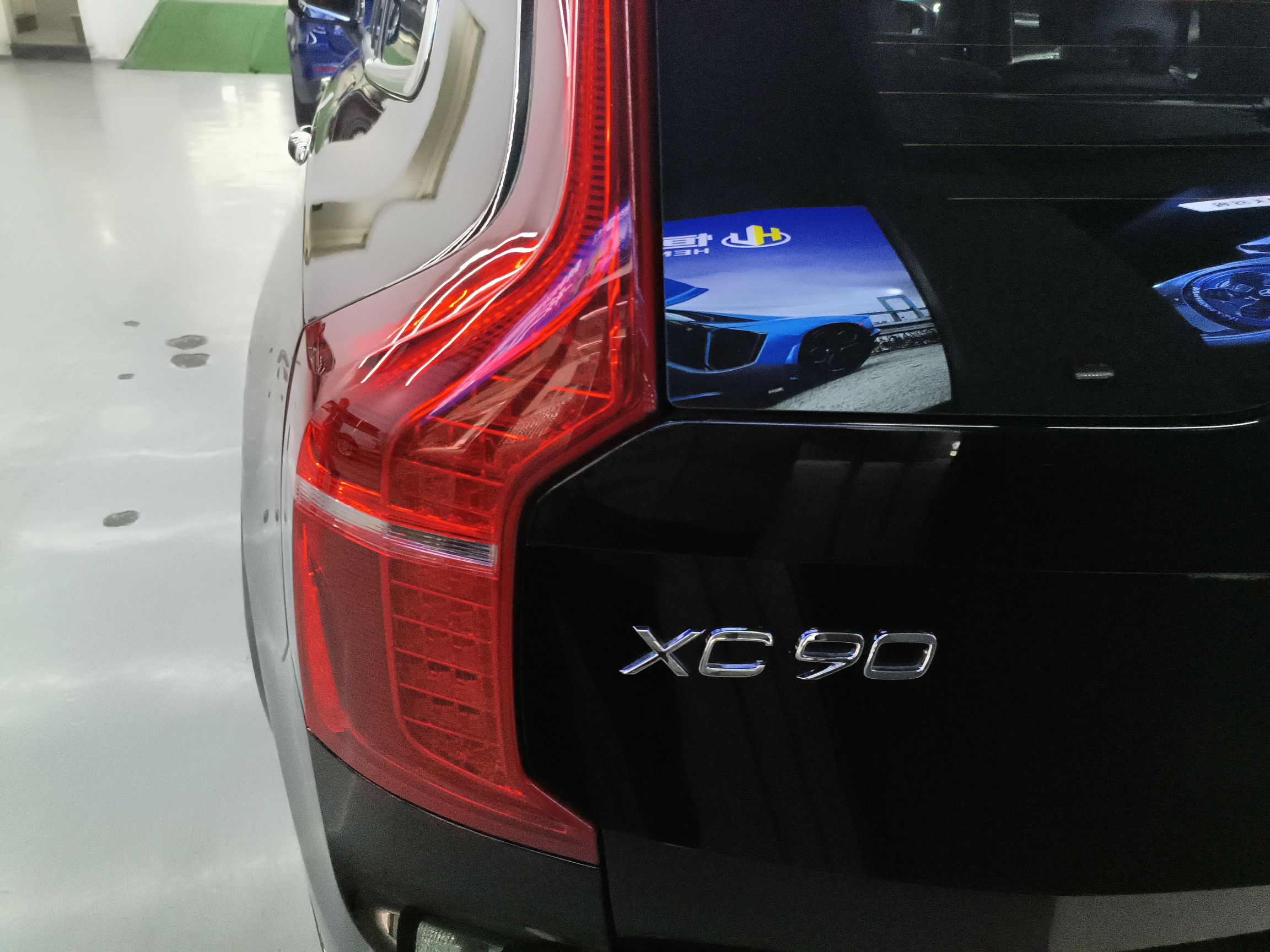 沃尔沃XC90 2022款 B6 智逸豪华版 7座(进口)