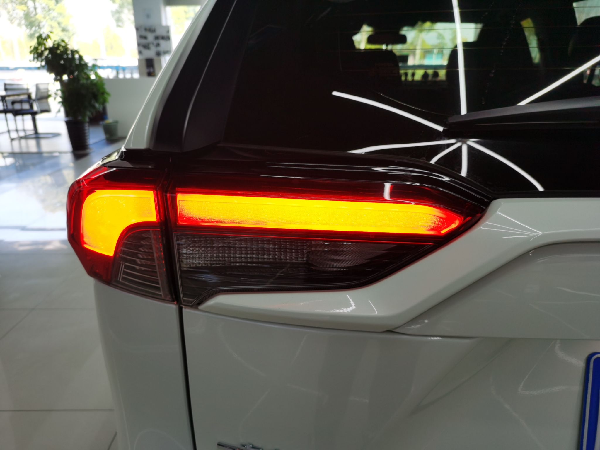 丰田 RAV4 2020款 2.0L CVT两驱都市版