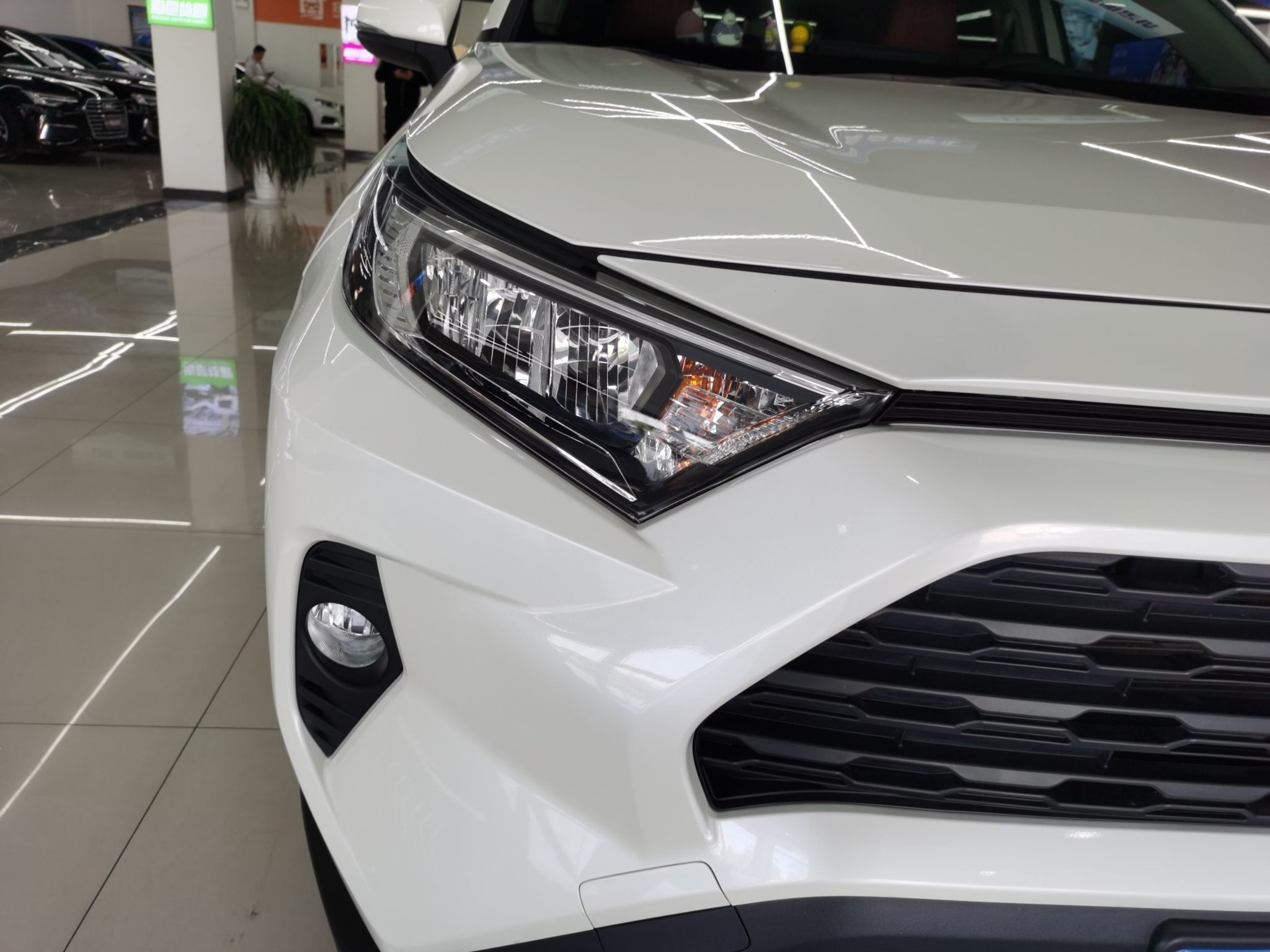 丰田 RAV4 2020款 2.0L CVT两驱都市版