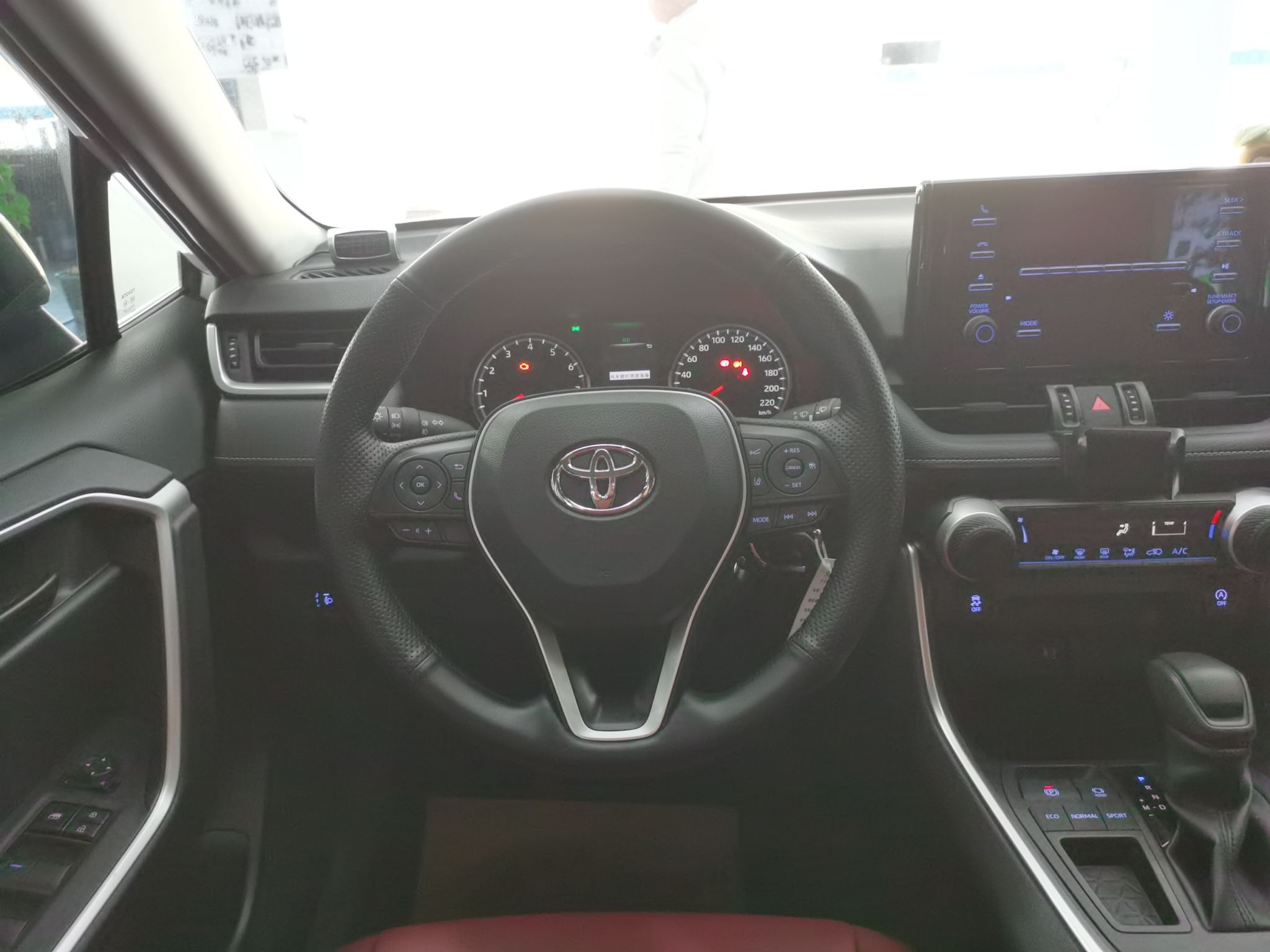 丰田 RAV4 2020款 2.0L CVT两驱都市版