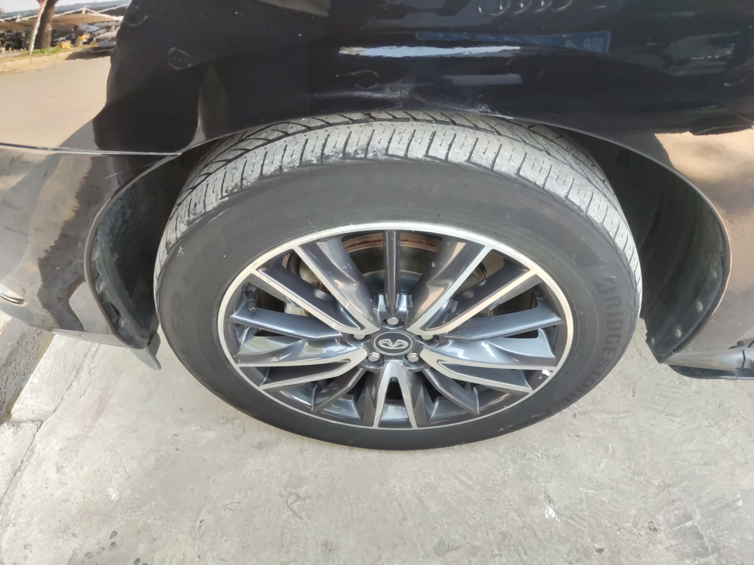 英菲尼迪QX60 2018款 2.5T Hybrid 两驱卓越版 国VI(进口)