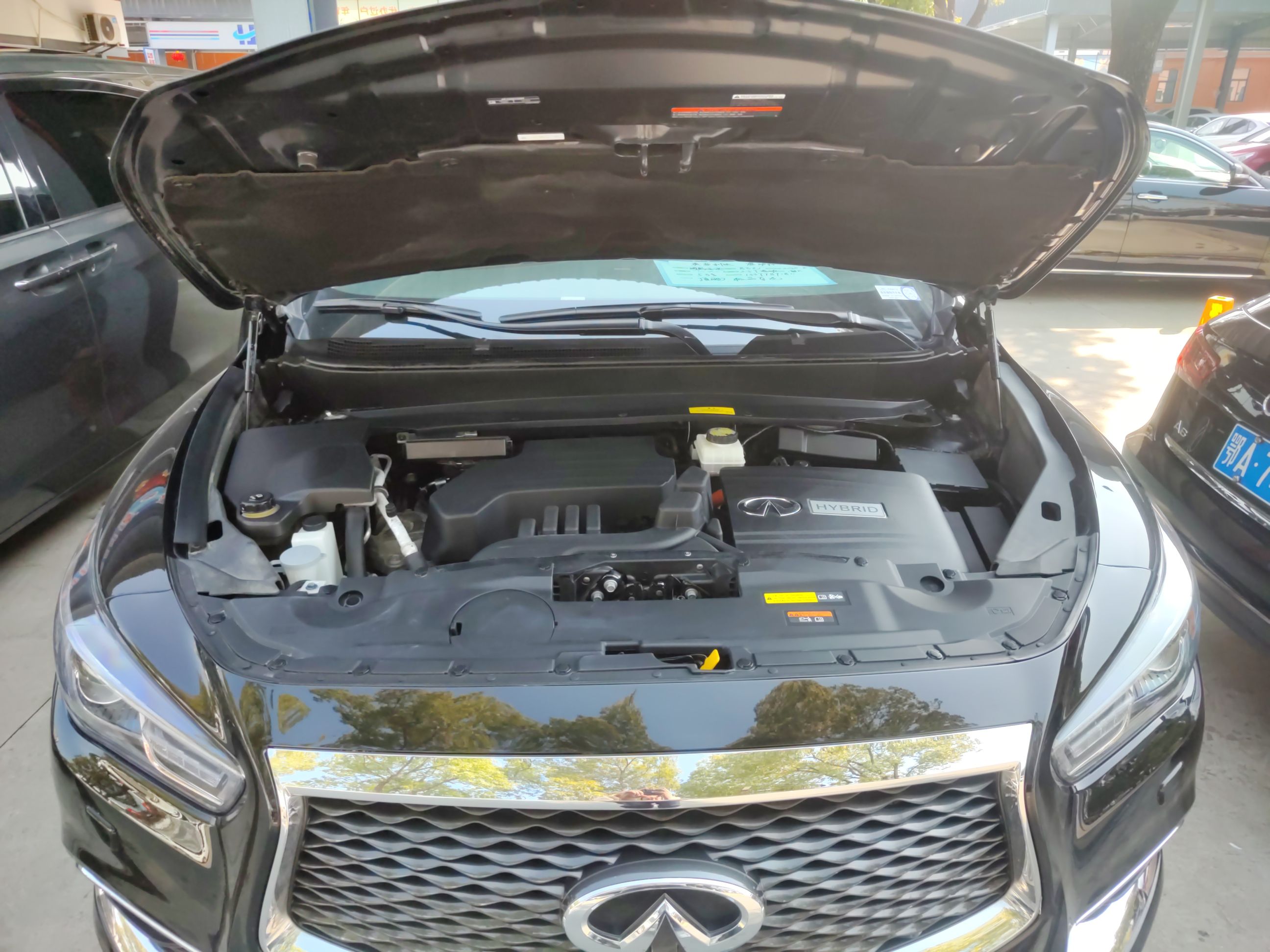 英菲尼迪QX60 2018款 2.5T Hybrid 两驱卓越版 国VI(进口)