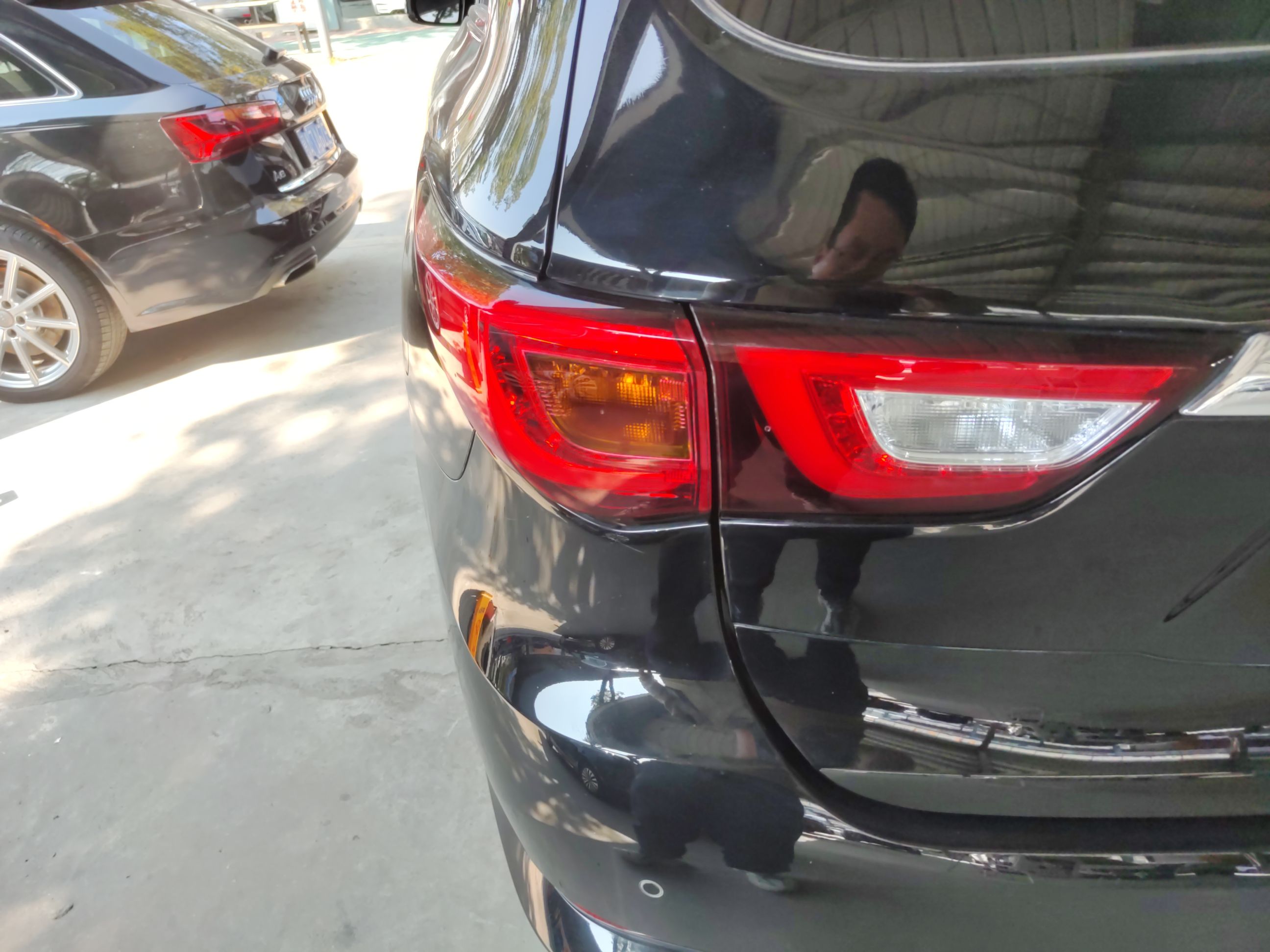 英菲尼迪QX60 2018款 2.5T Hybrid 两驱卓越版 国VI(进口)