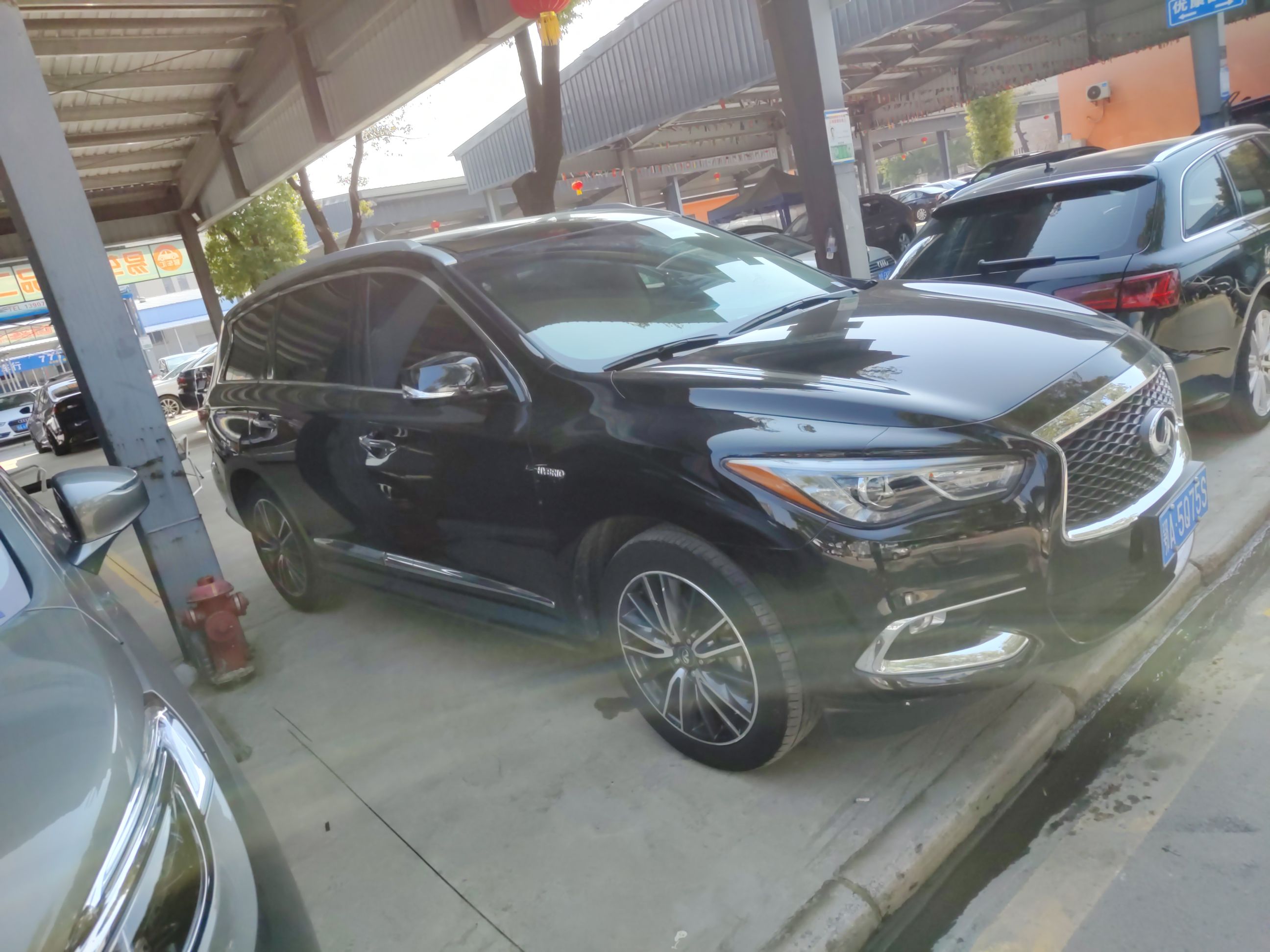 英菲尼迪QX60 2018款 2.5T Hybrid 两驱卓越版 国VI(进口)