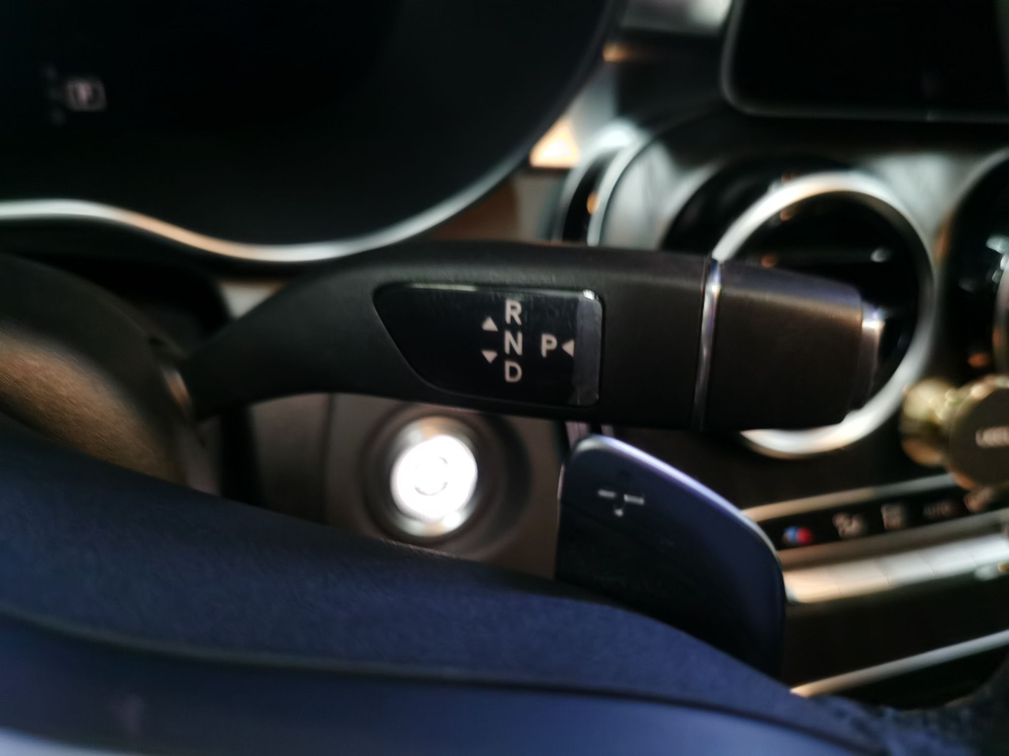 奔驰C级 2021款 C 260 L 运动星耀臻藏版