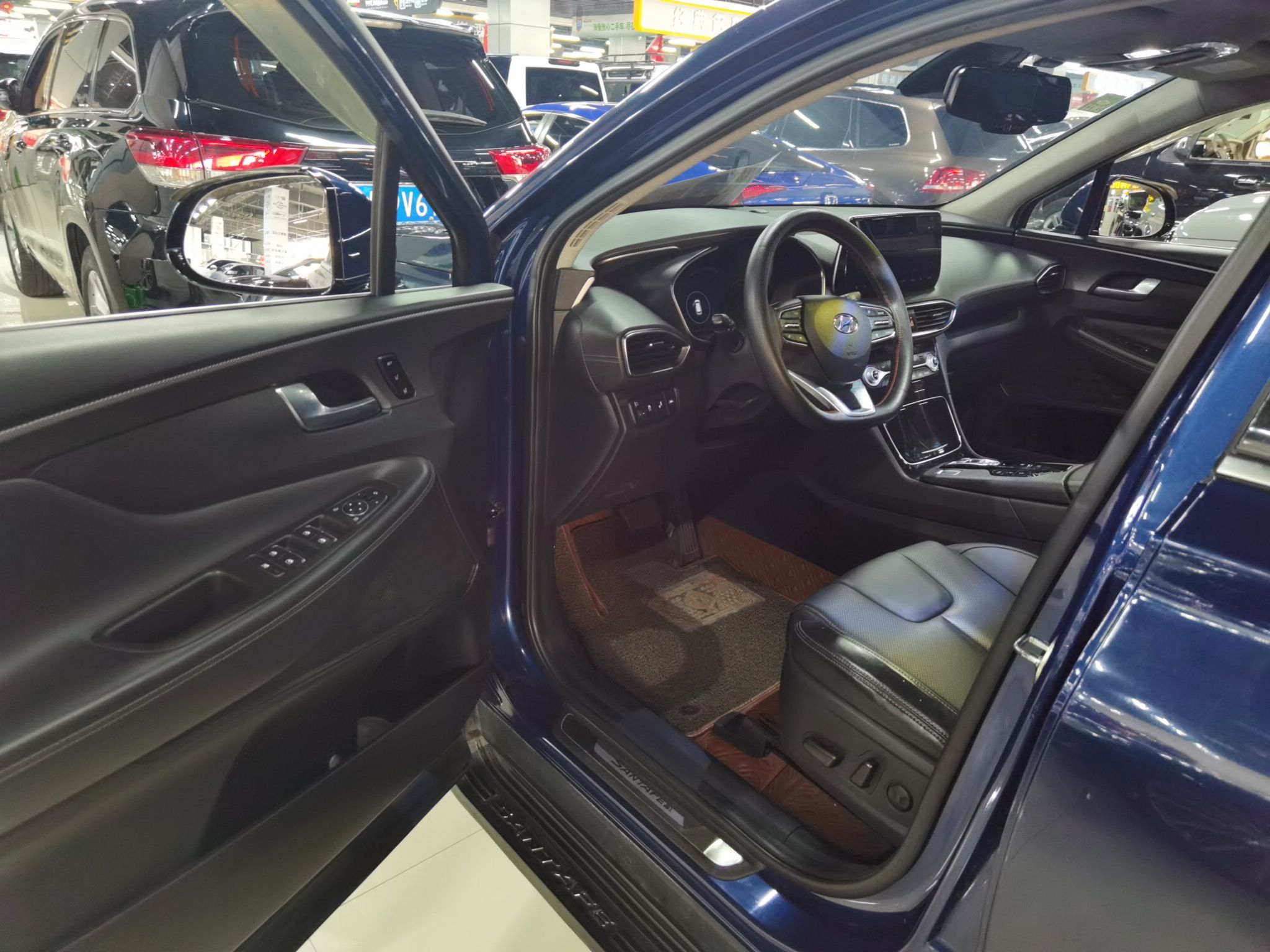 现代 全新胜达 2019款 380 TGDi DLX 自动四驱智尊PLUS（HTRAC）国VI