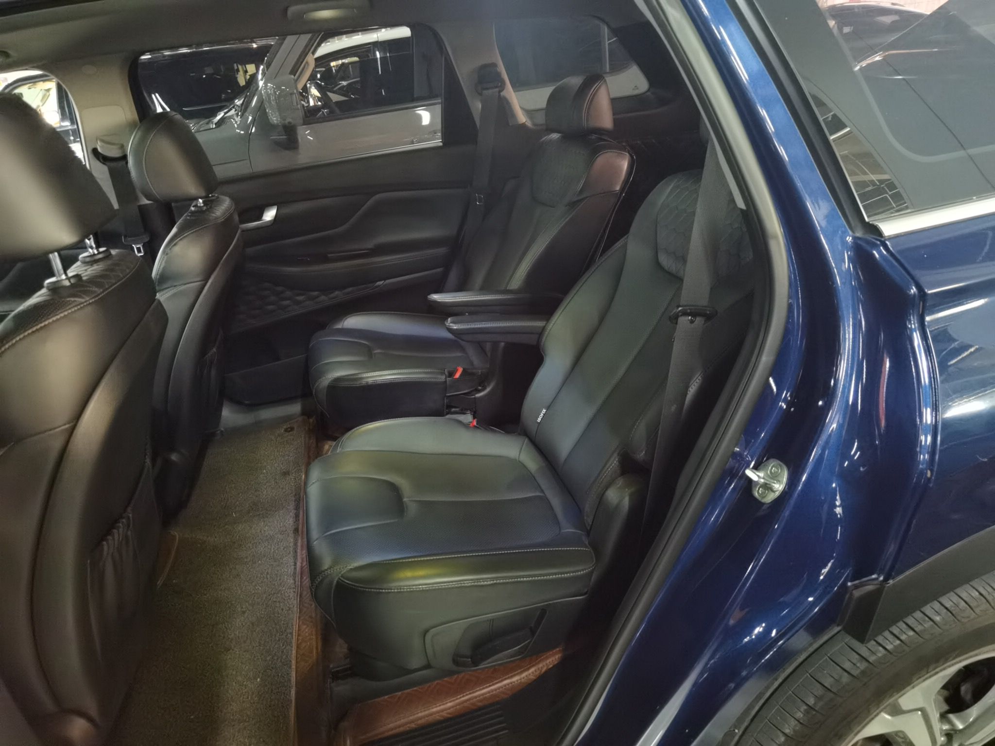 现代 全新胜达 2019款 380 TGDi DLX 自动四驱智尊PLUS（HTRAC）国VI