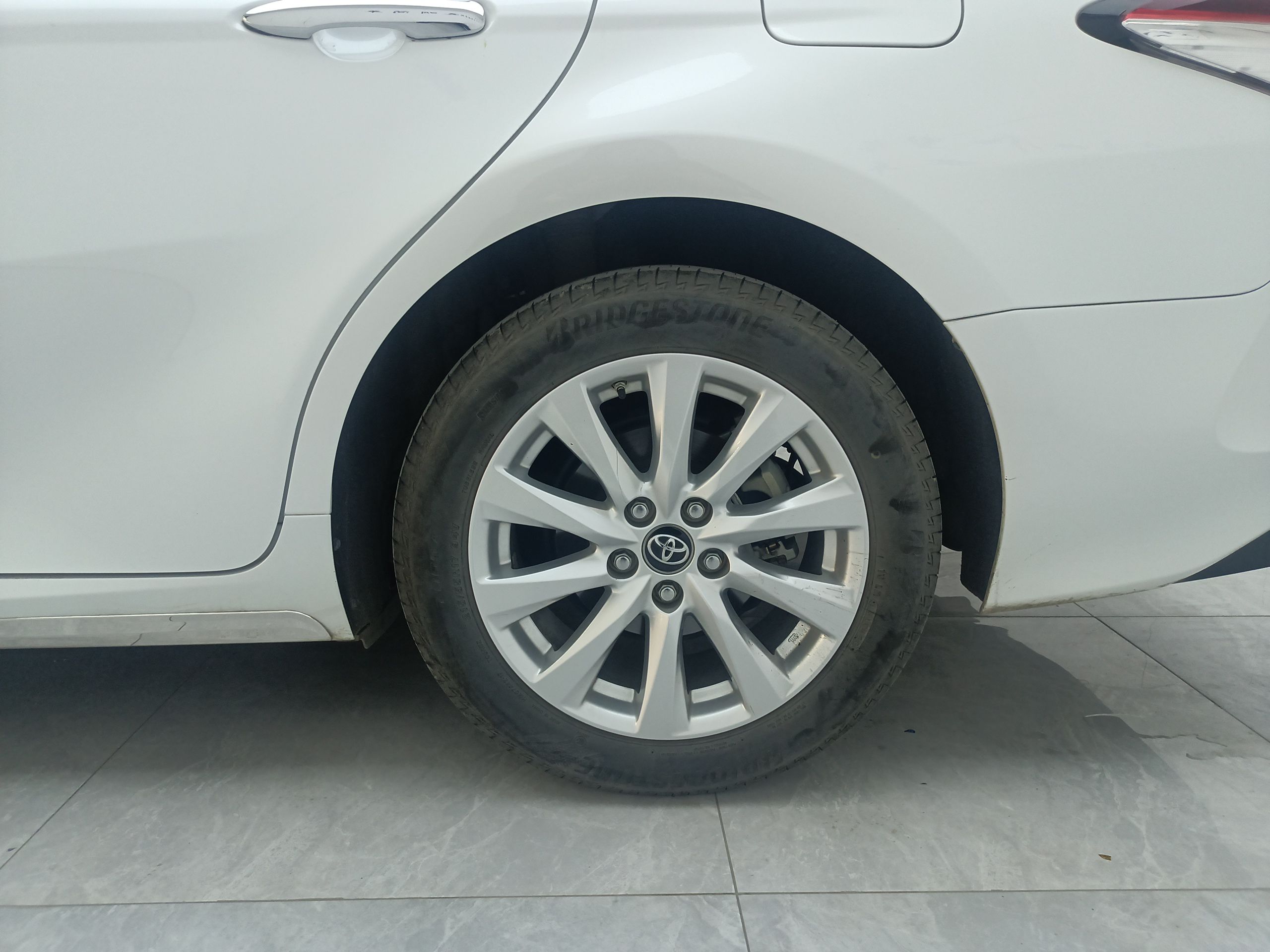 丰田 凯美瑞 2019款 2.0G 豪华版 国VI