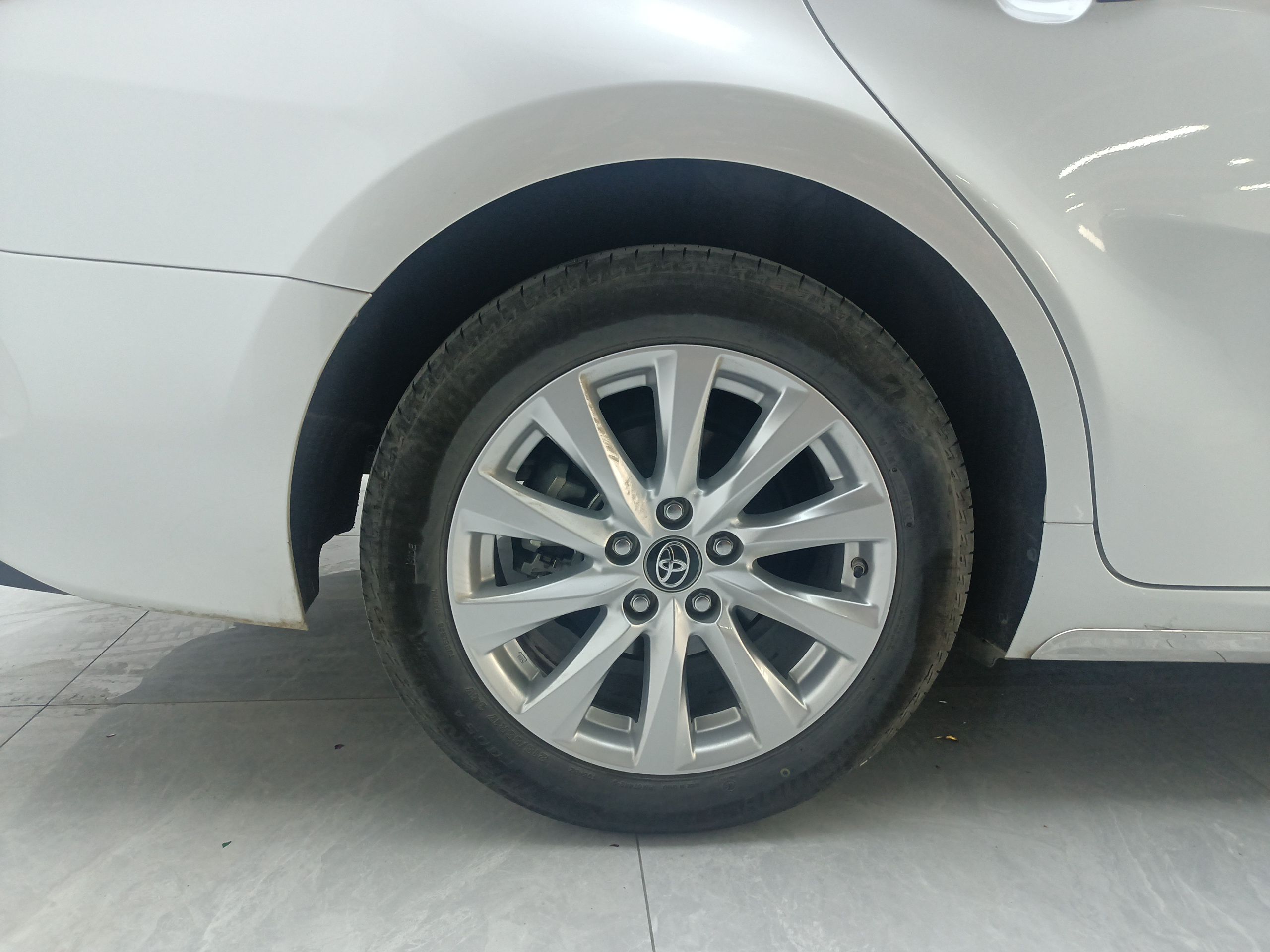 丰田 凯美瑞 2019款 2.0G 豪华版 国VI