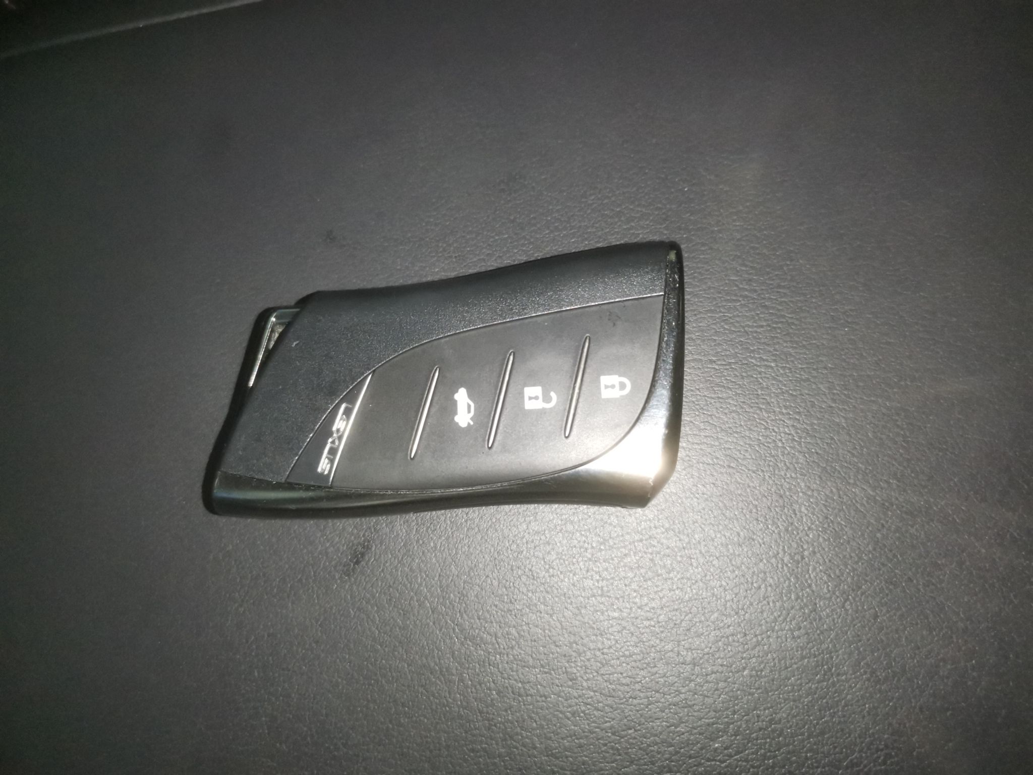 雷克萨斯LS 2018款 500h 行政版 国V