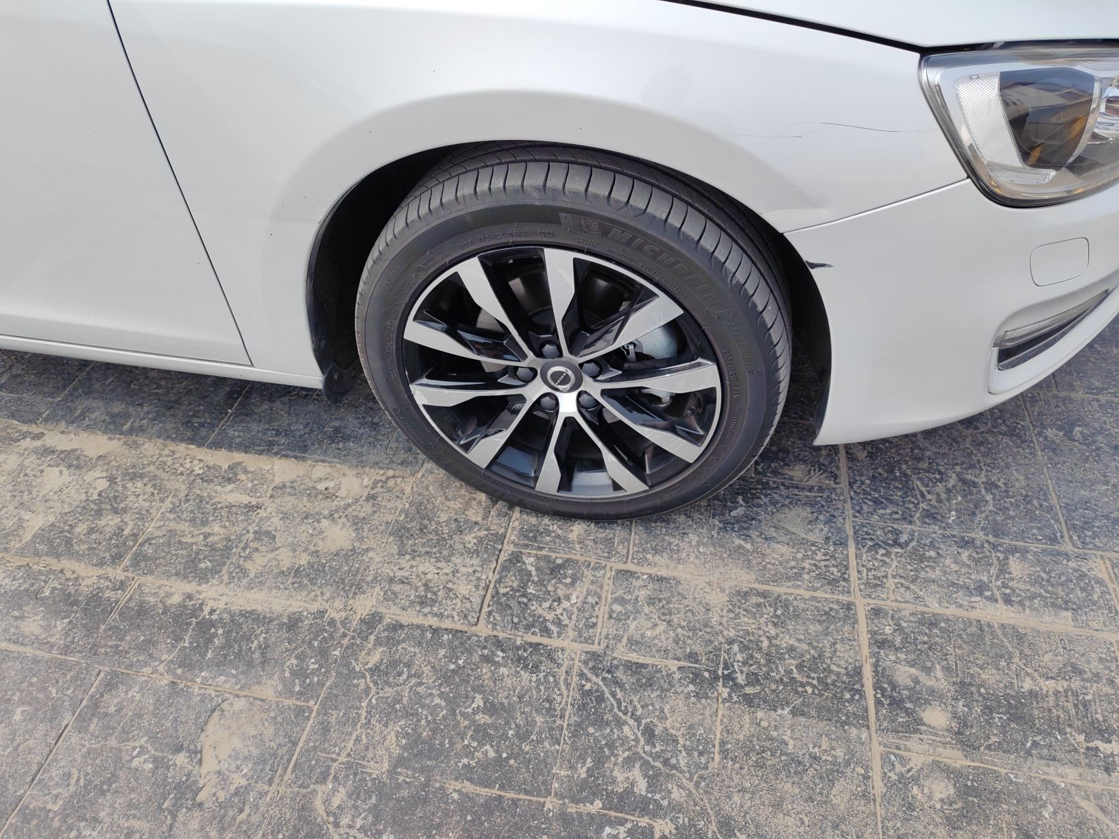 沃尔沃S60L 2019款 S60L 改款 T5 智进进阶版