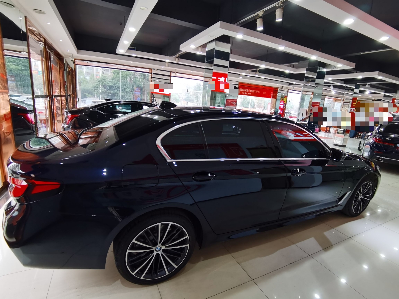 宝马5系 2022款 改款 530Li xDrive M运动套装