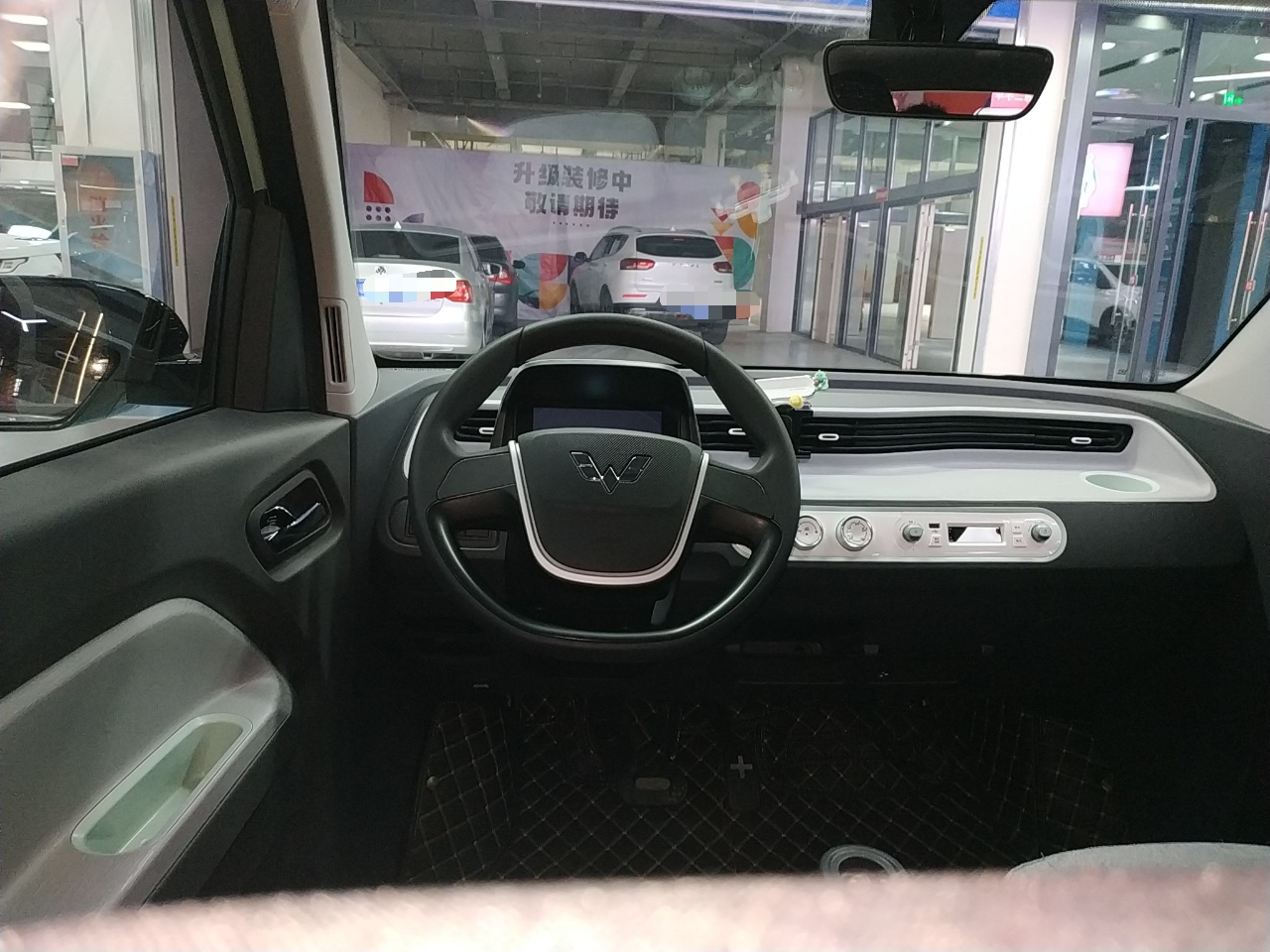 五菱汽车 宏光MINI EV 2022款 马卡龙臻享款 磷酸铁锂