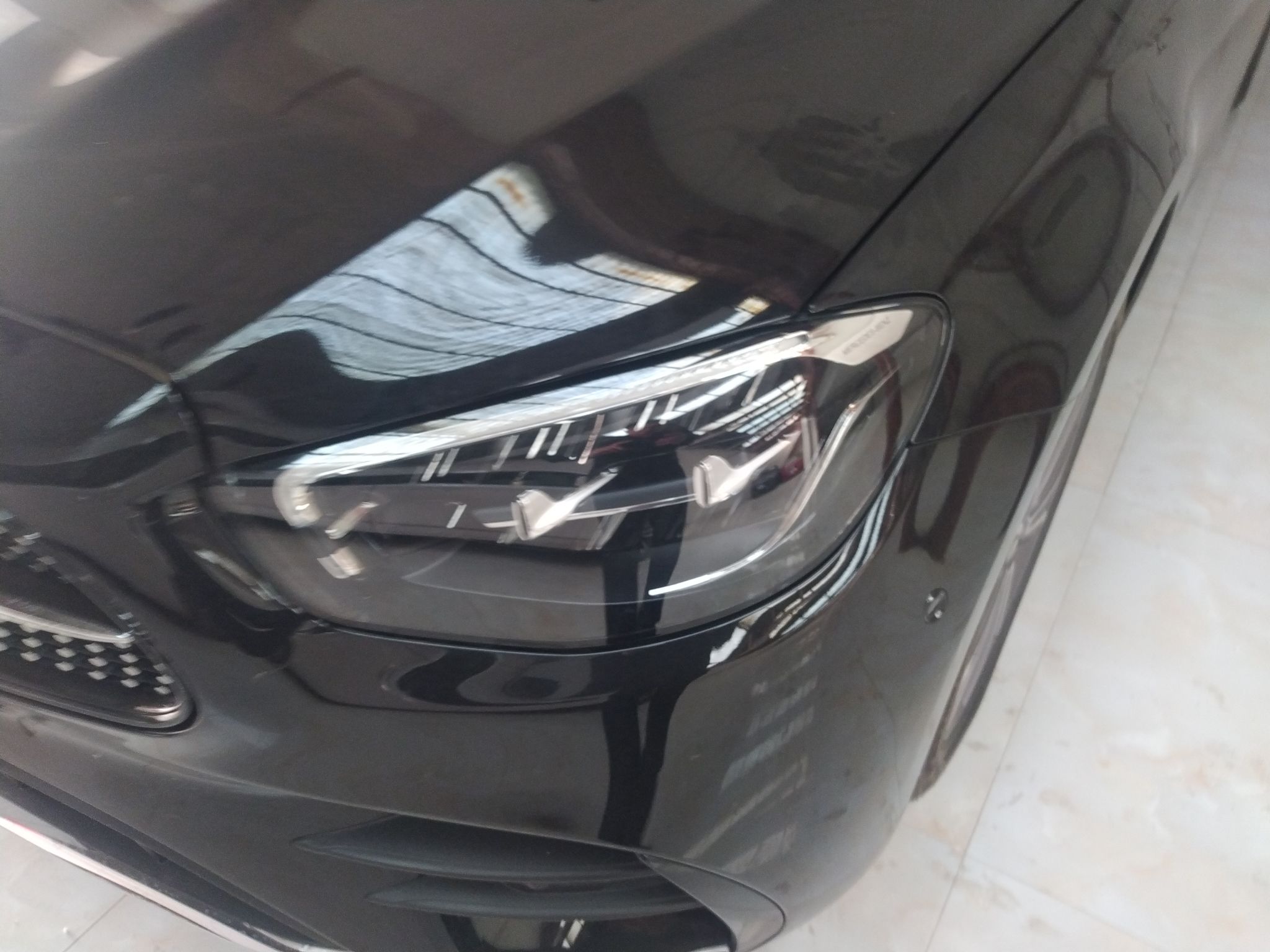 奔驰E级 2022款 改款三 E 300 L 运动豪华型