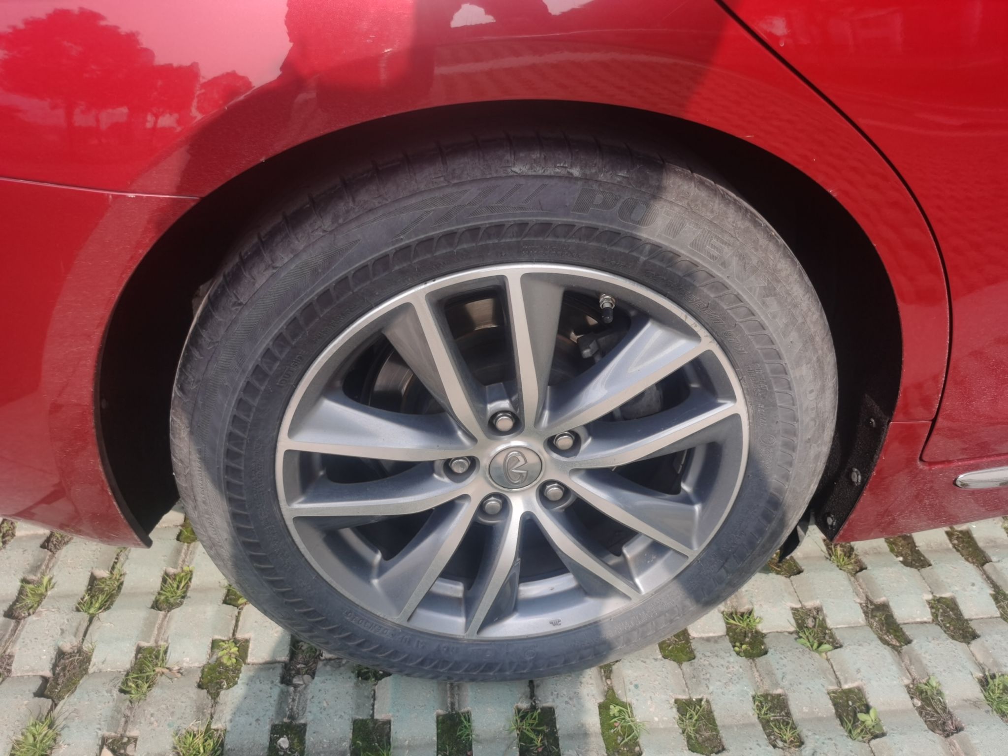 英菲尼迪Q50L 2015款 2.0T 悦享版