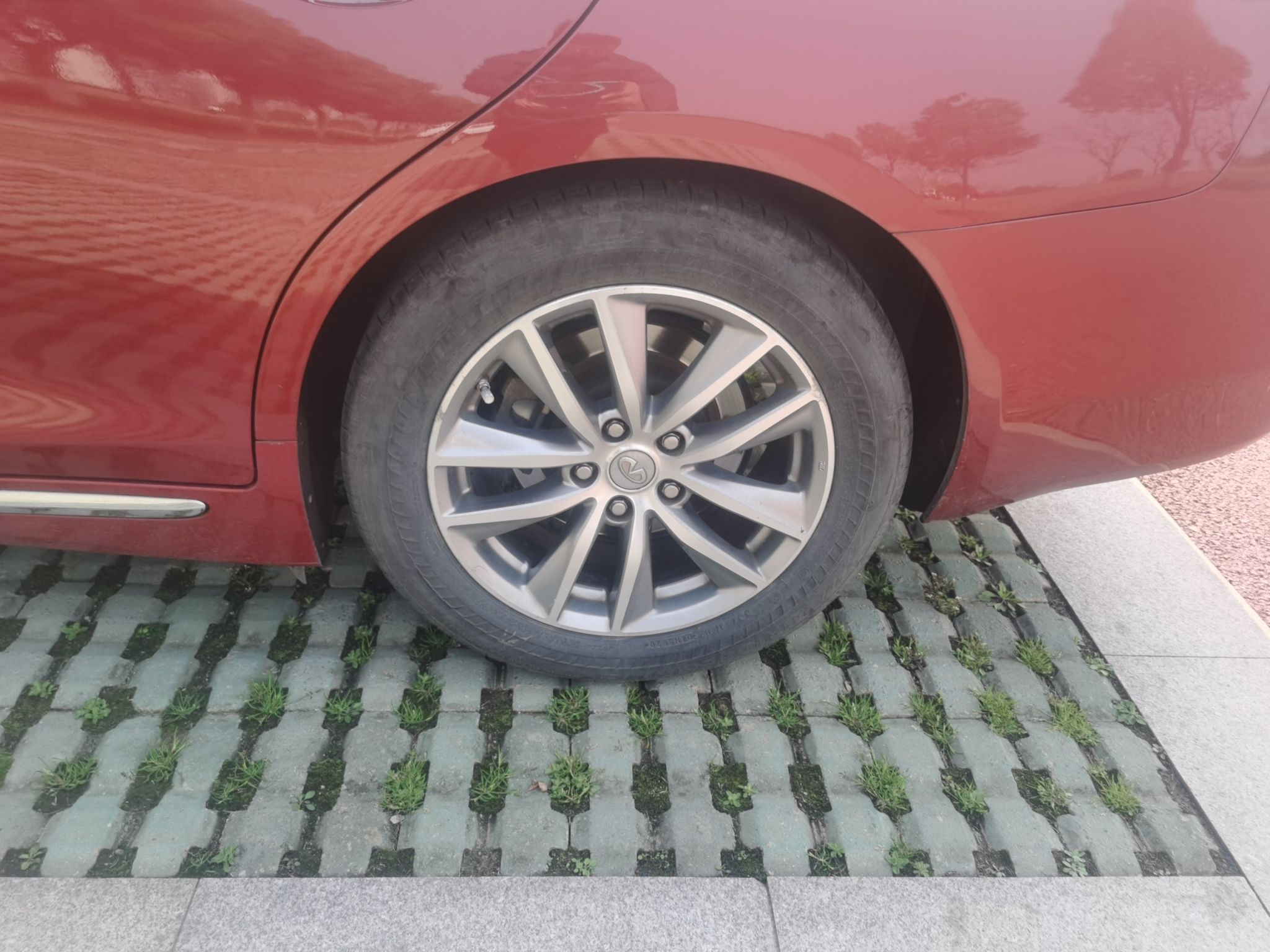 英菲尼迪Q50L 2015款 2.0T 悦享版