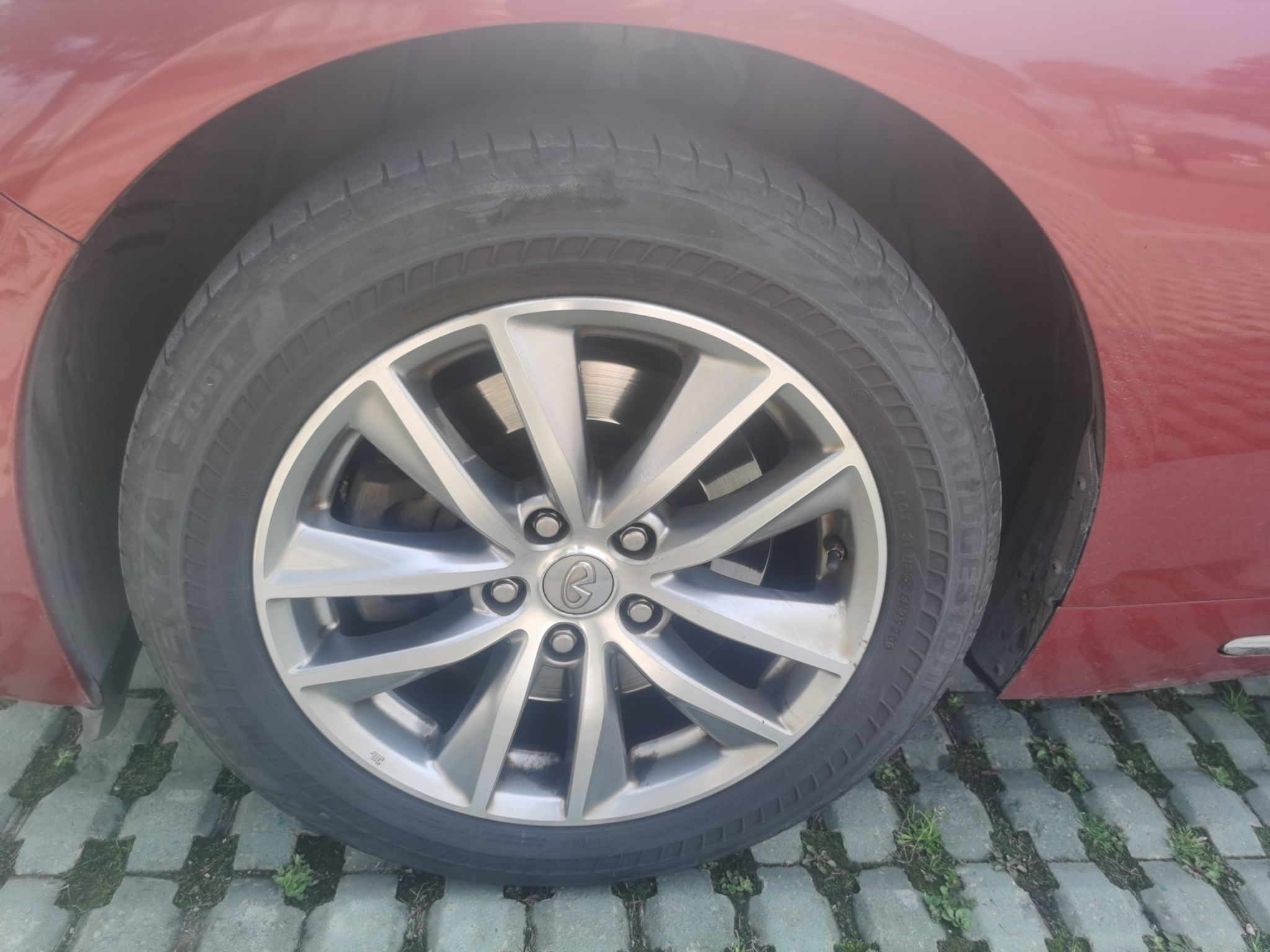 英菲尼迪Q50L 2015款 2.0T 悦享版