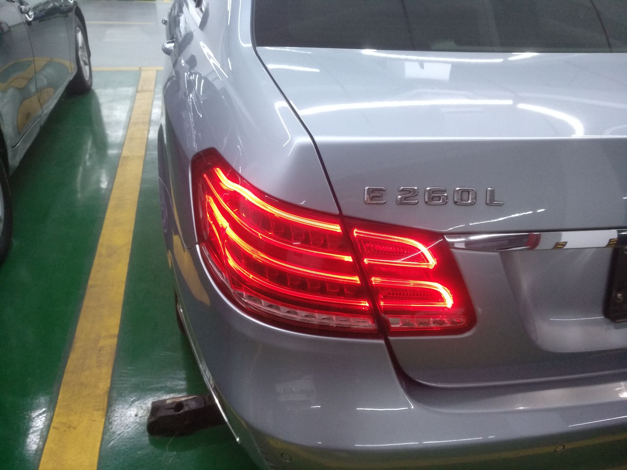 奔驰E级 2014款 E 260 L 运动型