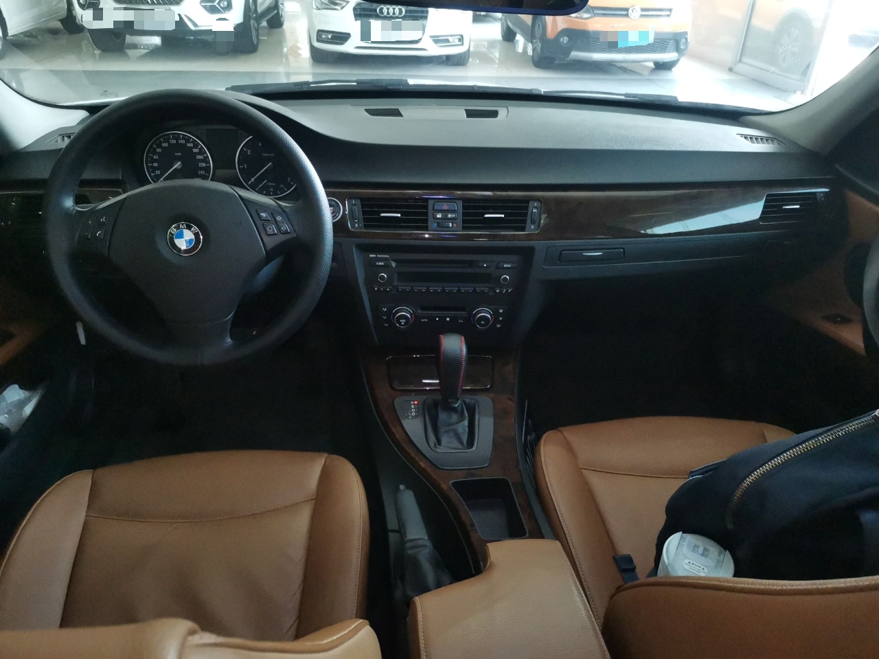 宝马3系 2011款 320i 时尚型