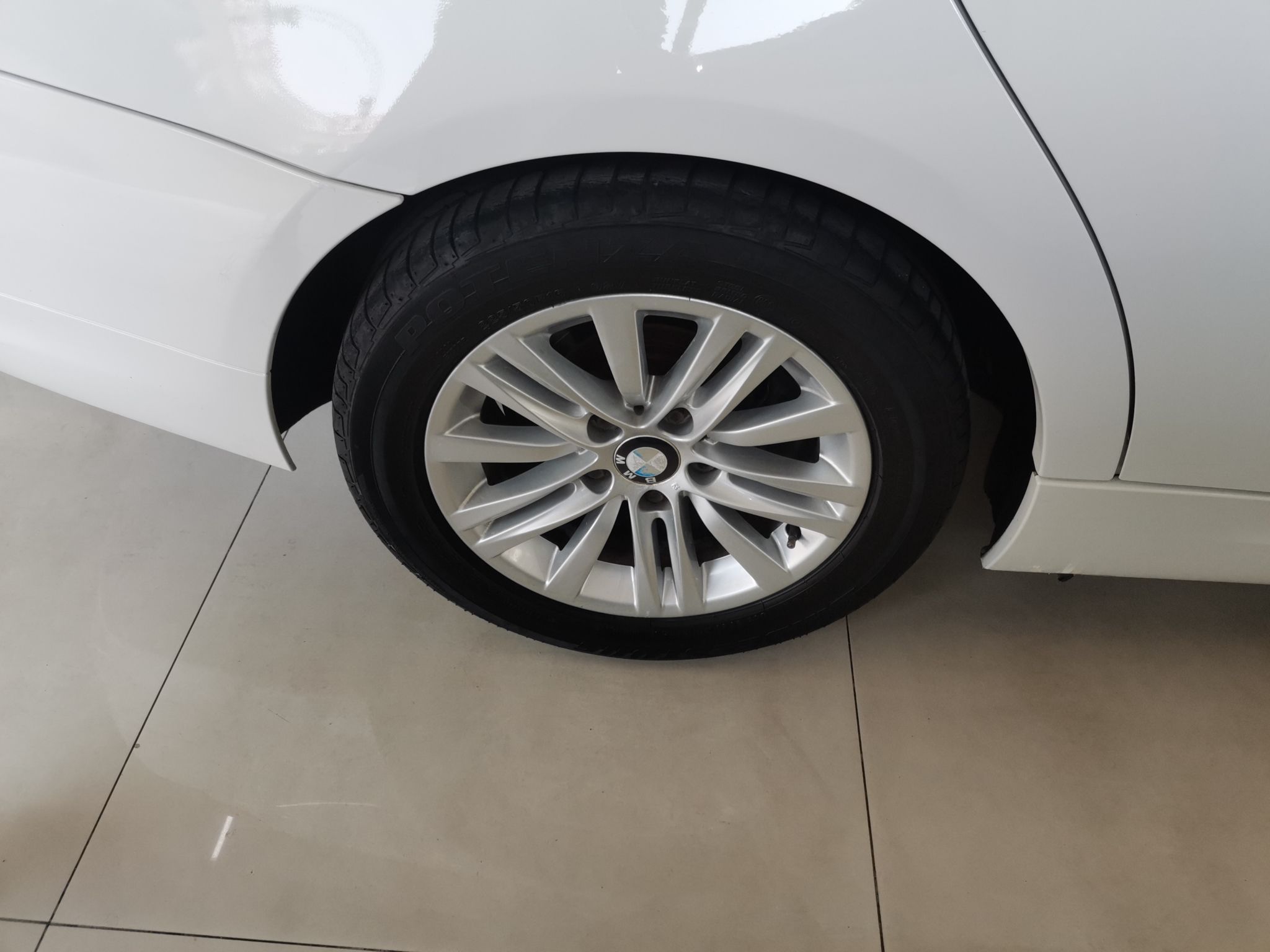 宝马3系 2011款 320i 时尚型