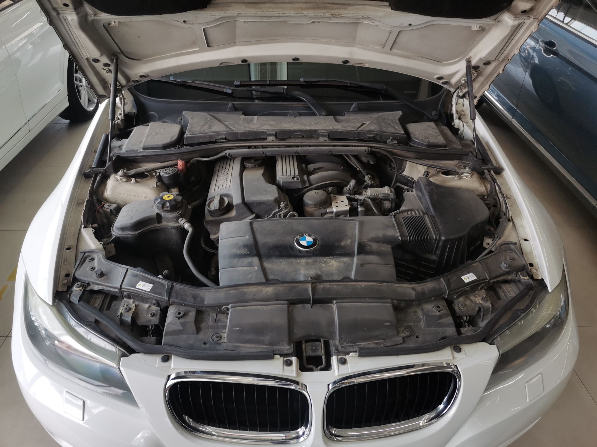 宝马3系 2011款 320i 时尚型