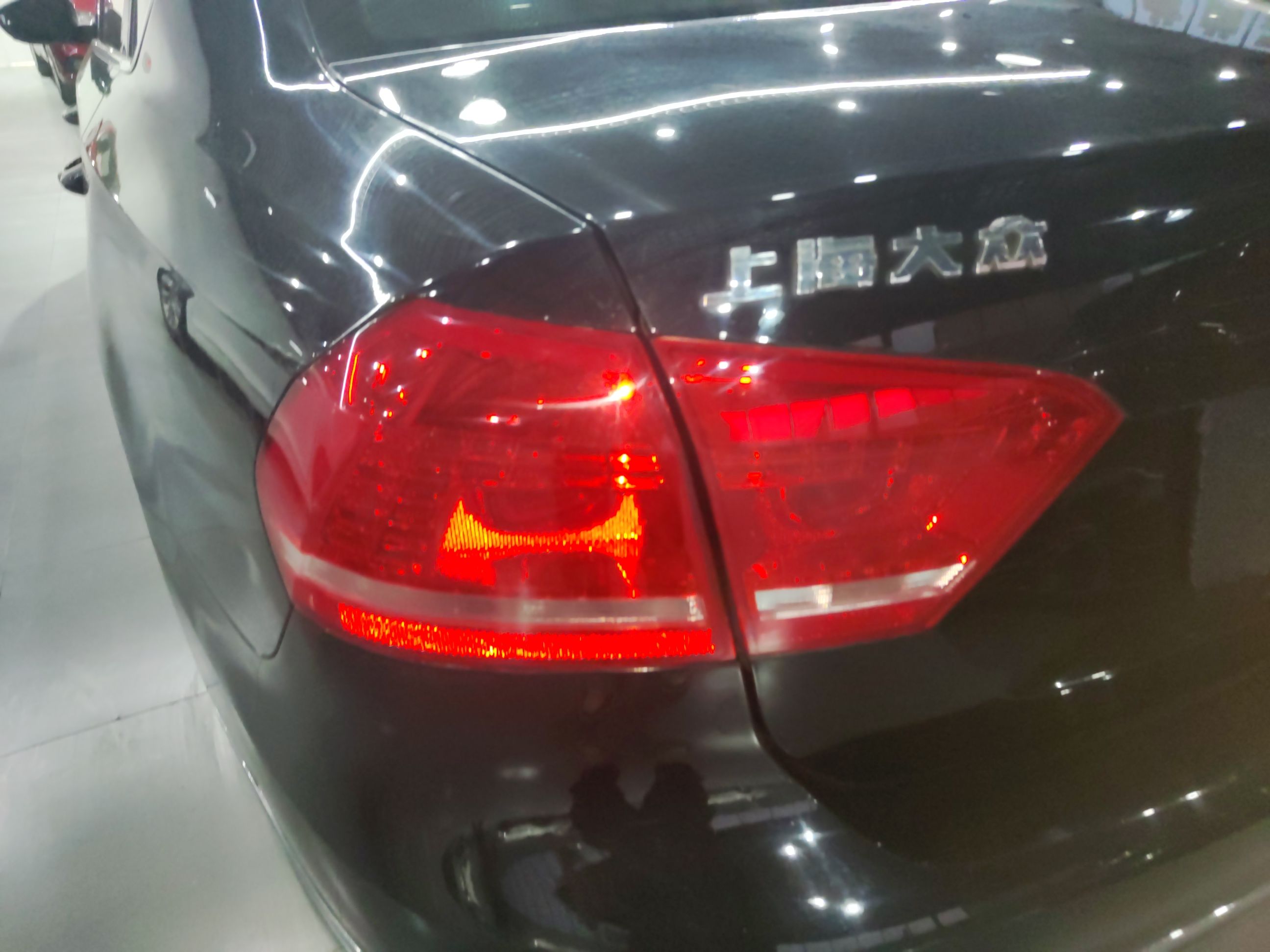 大众 帕萨特 2015款 1.8TSI DSG尊荣版