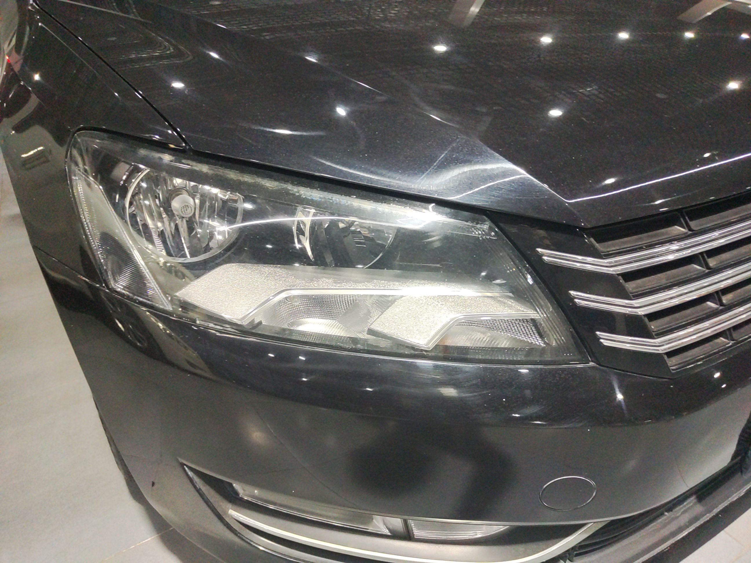 大众 帕萨特 2015款 1.8TSI DSG尊荣版