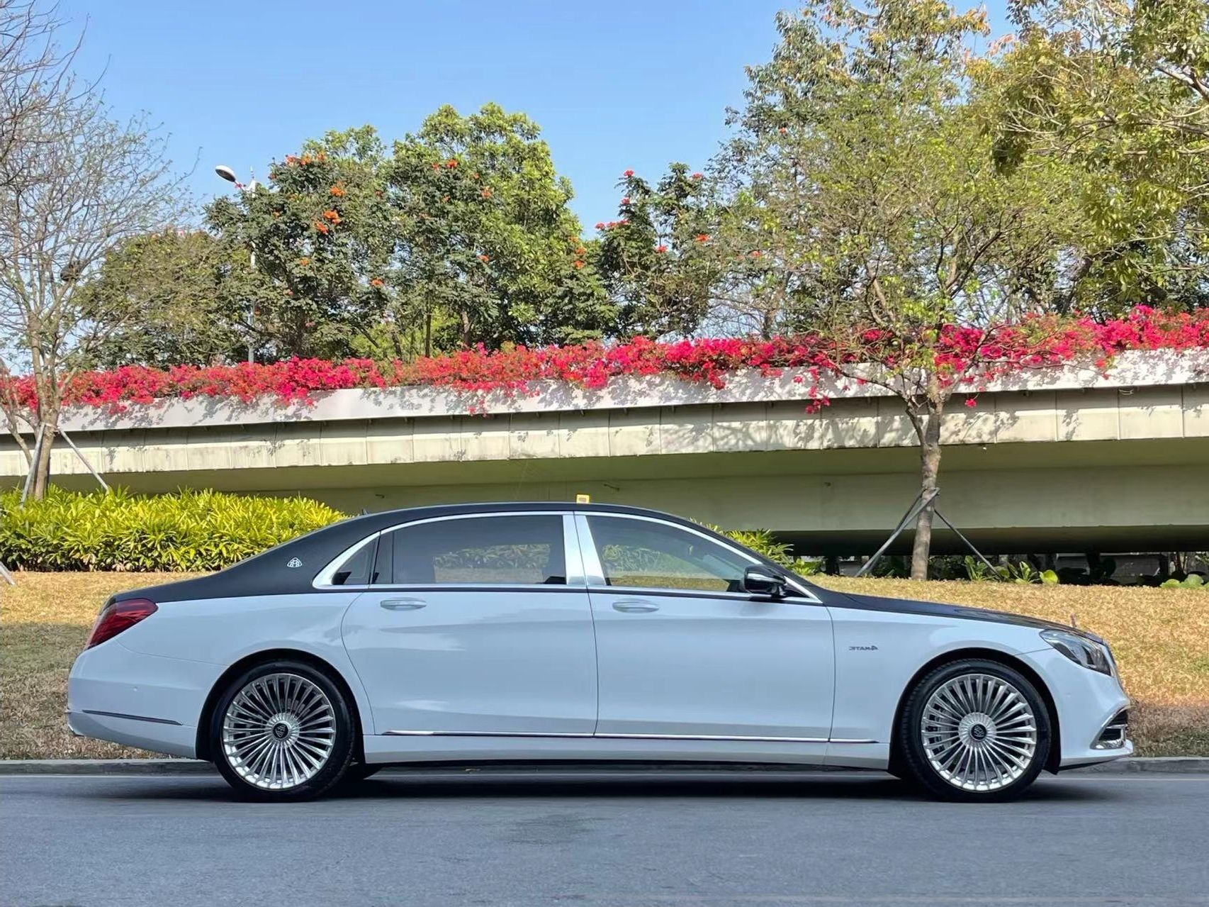 奔驰 迈巴赫S级 2015款 S 400 4MATIC