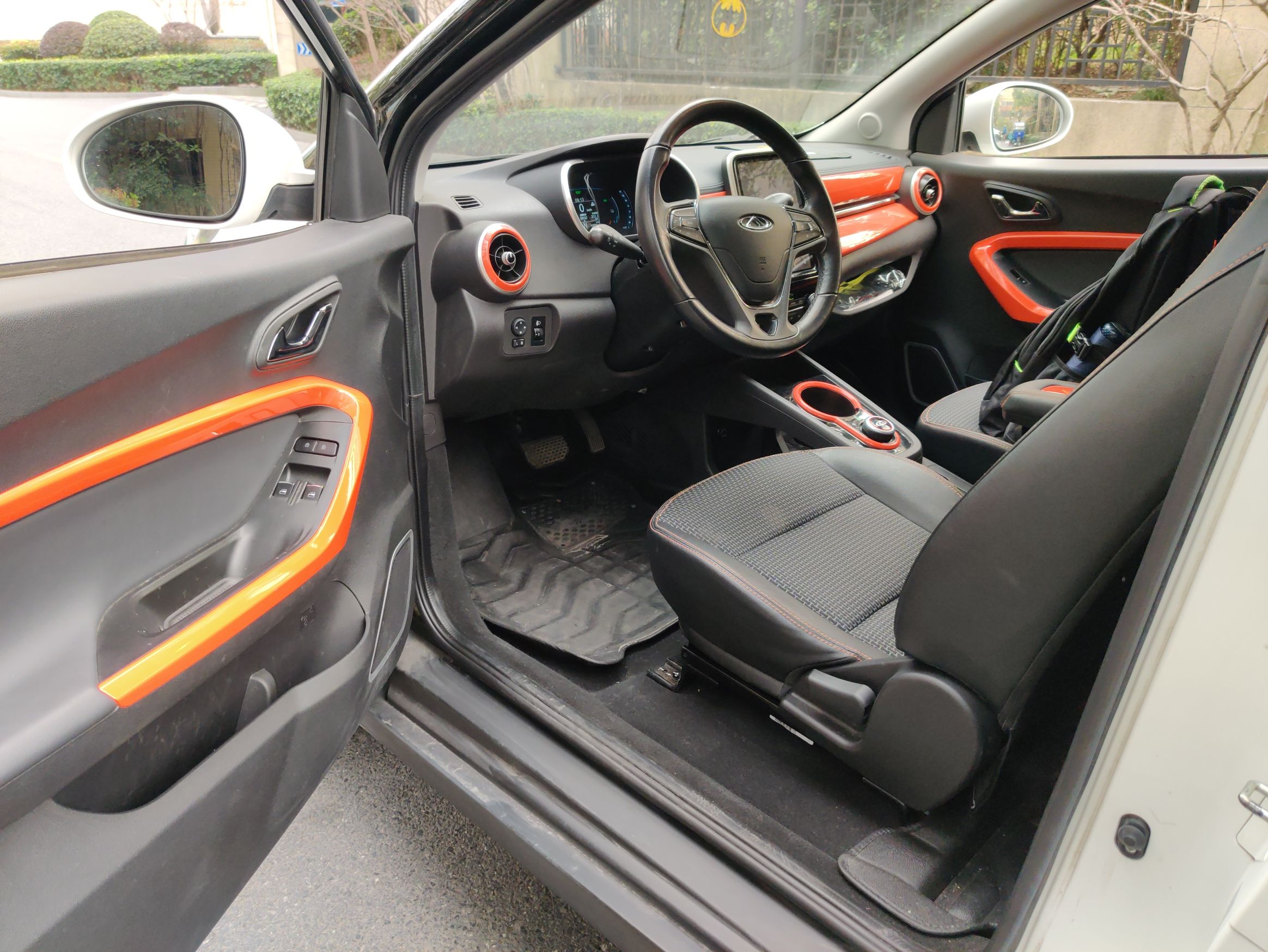 奇瑞eQ1 2019款 小蚂蚁 4座智享版 35kWh