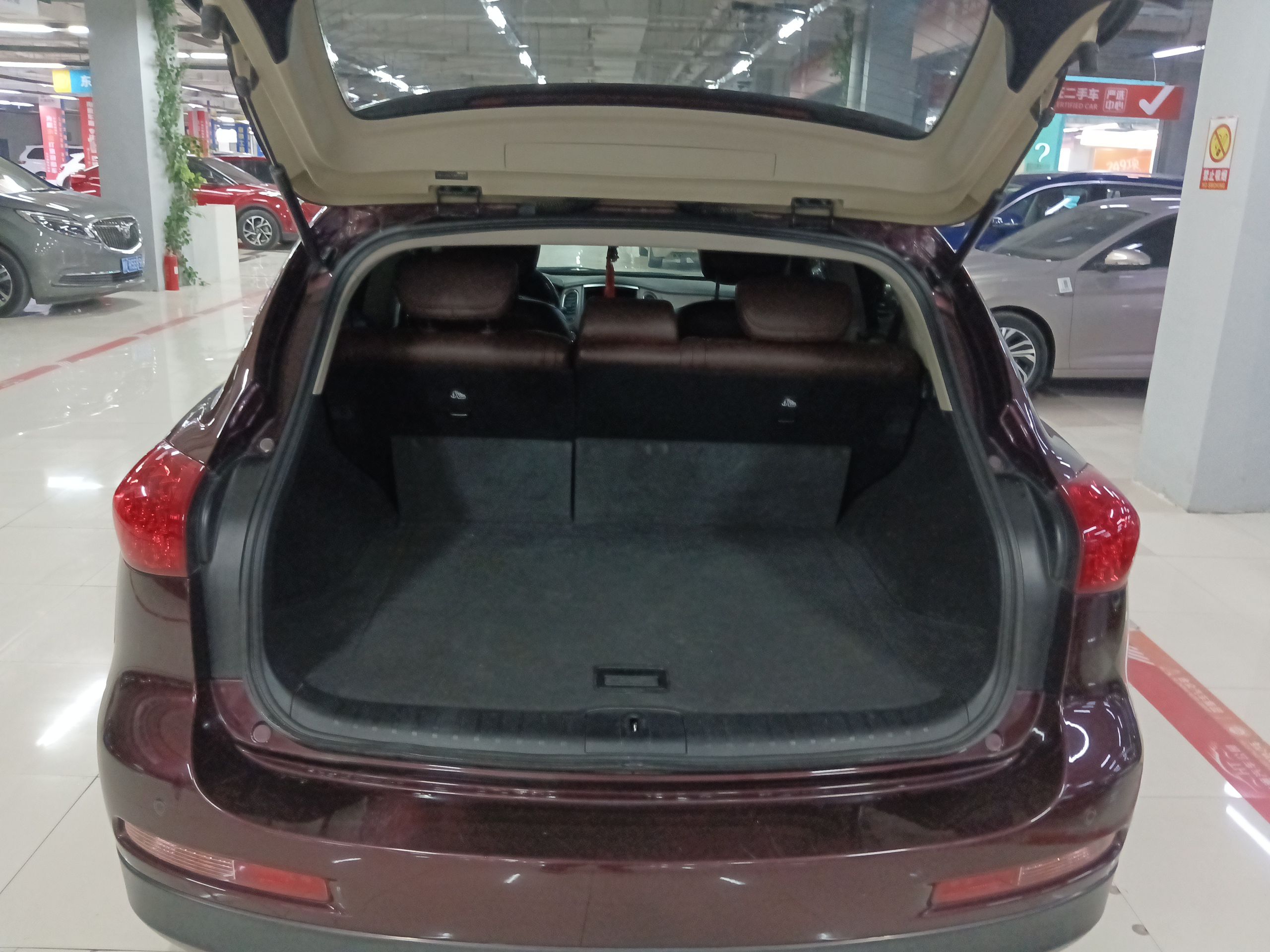 英菲尼迪QX50 2013款 2.5L 两驱优雅版(进口)