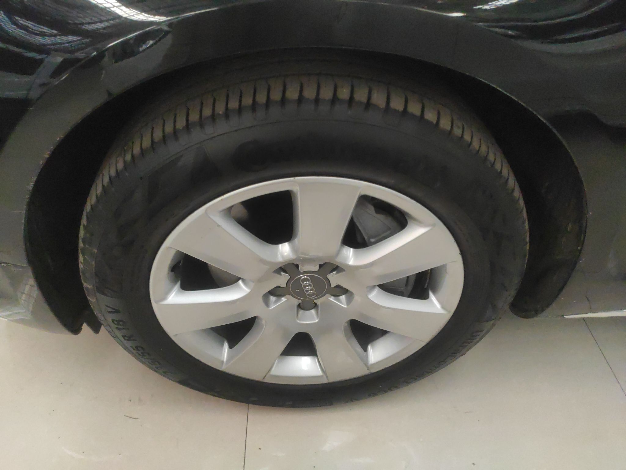 奥迪A8L 2013款 A8L 45 TFSI quattro舒适型(进口)