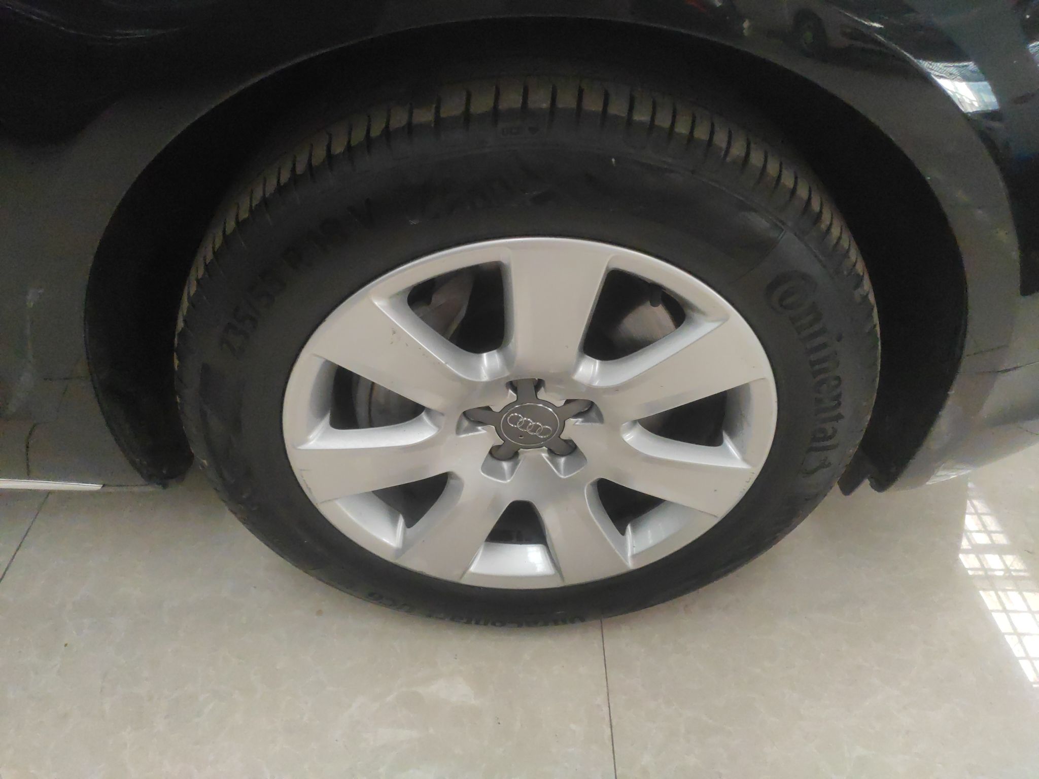 奥迪A8L 2013款 A8L 45 TFSI quattro舒适型(进口)