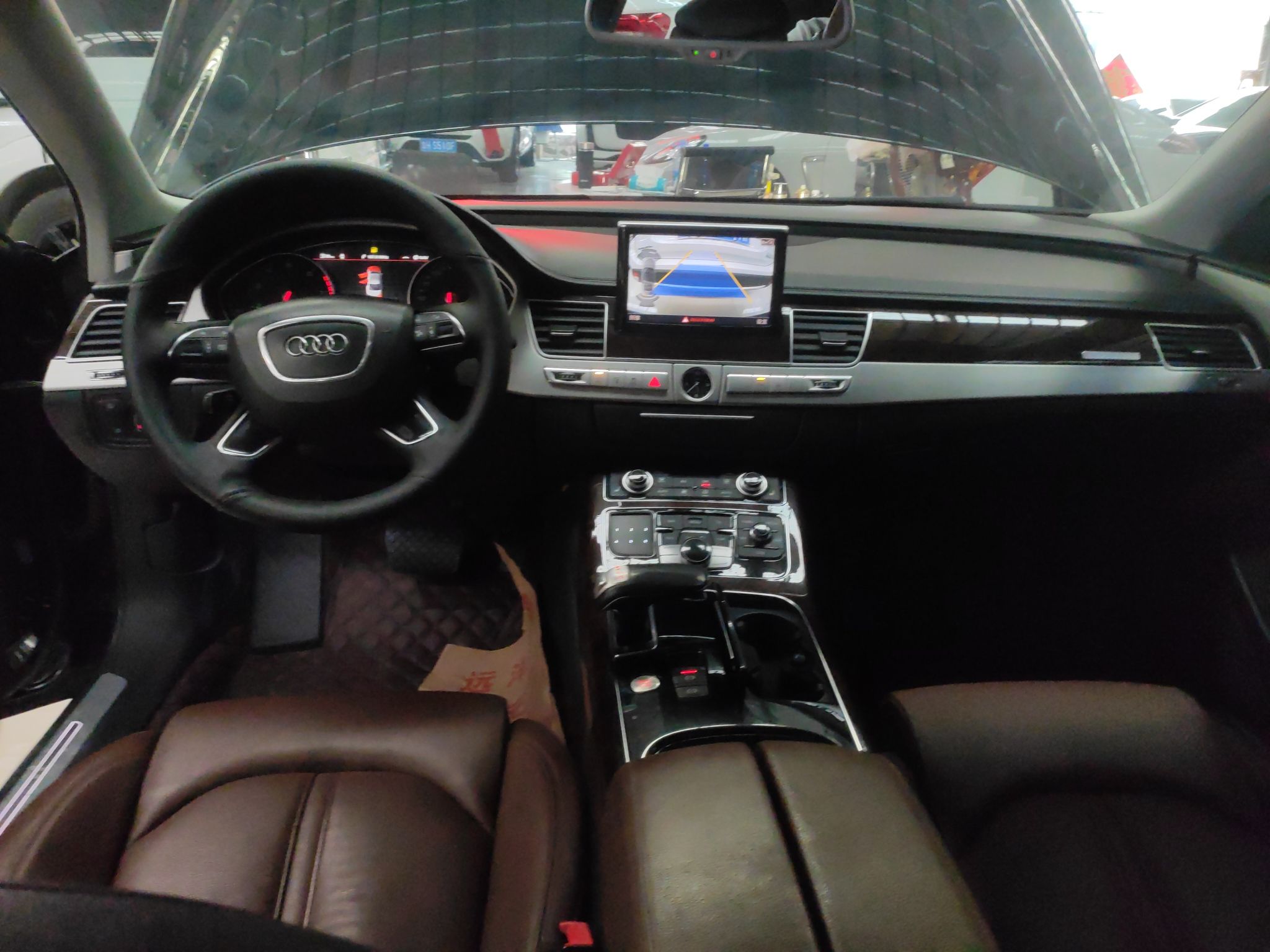 奥迪A8L 2013款 A8L 45 TFSI quattro舒适型(进口)