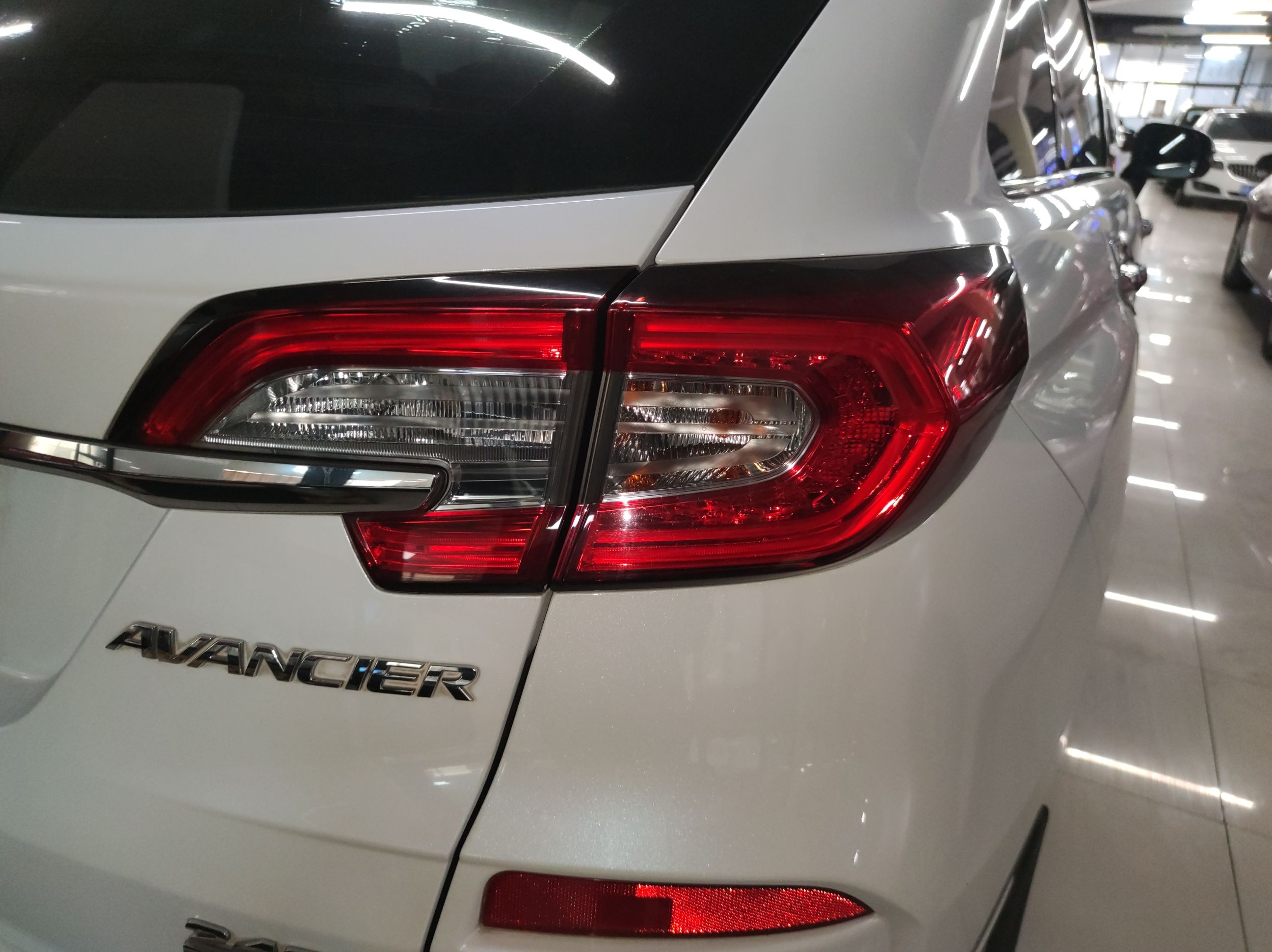 本田 冠道 2017款 240TURBO 两驱尊享版