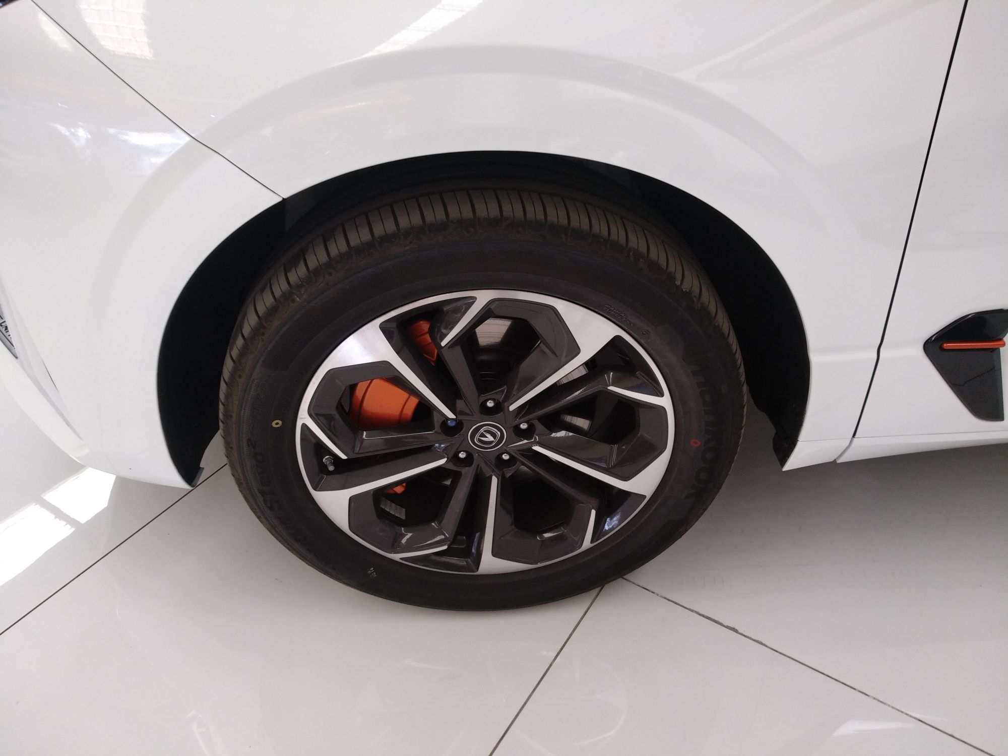 长安UNI-K新能源 2022款 蓝鲸iDD 1.5T 卓越型