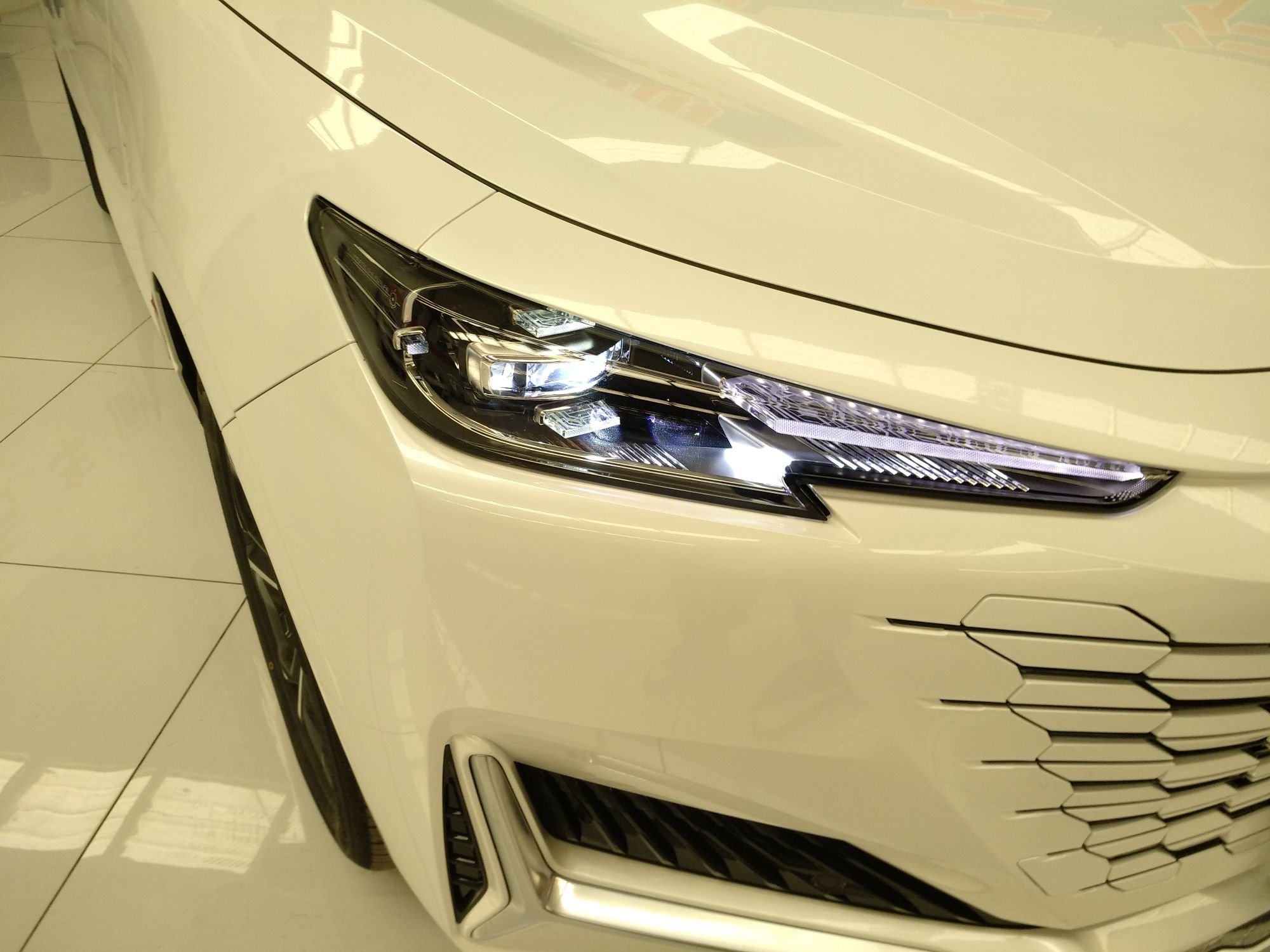 长安UNI-K新能源 2022款 蓝鲸iDD 1.5T 卓越型