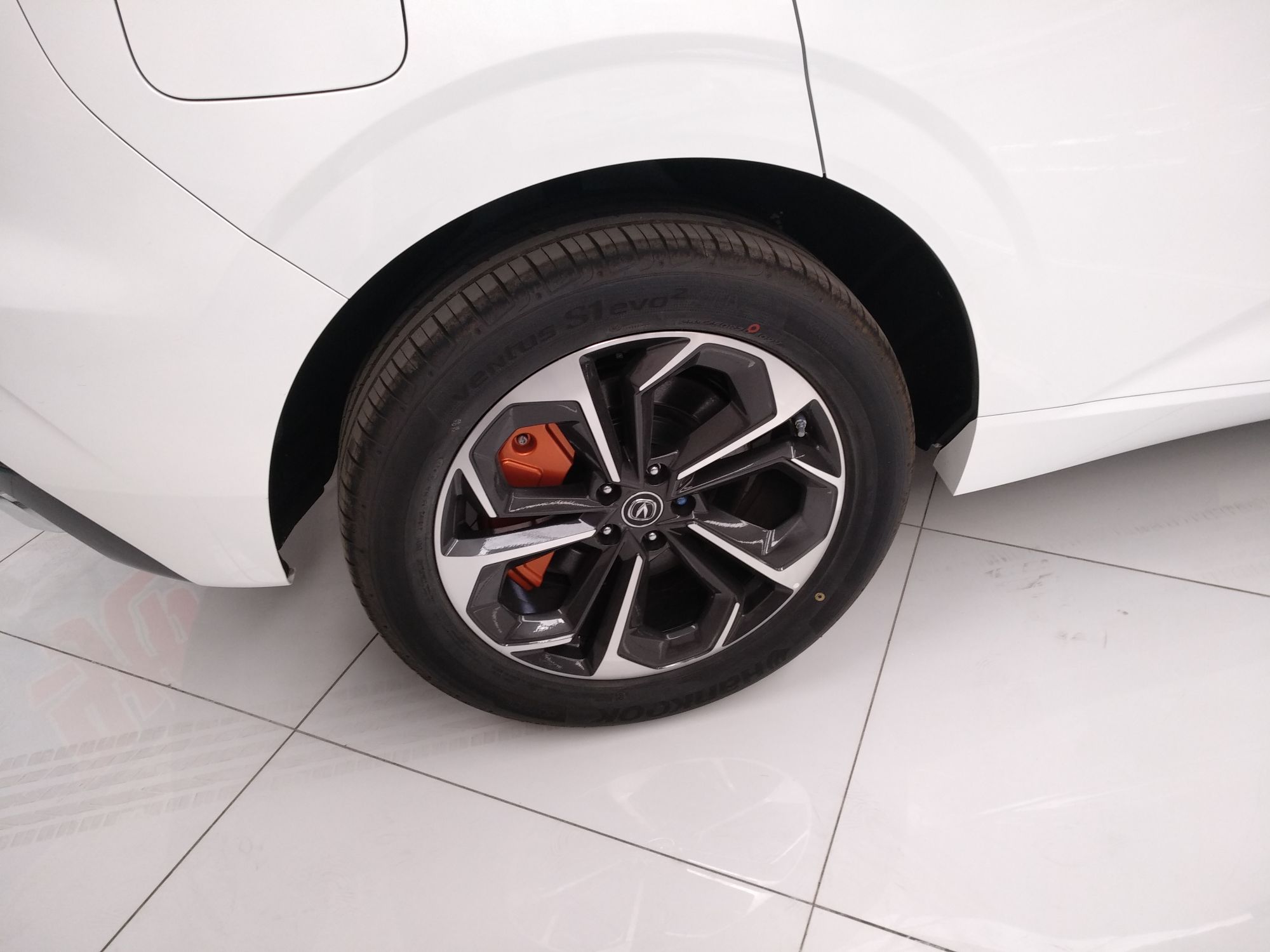 长安UNI-K新能源 2022款 蓝鲸iDD 1.5T 卓越型