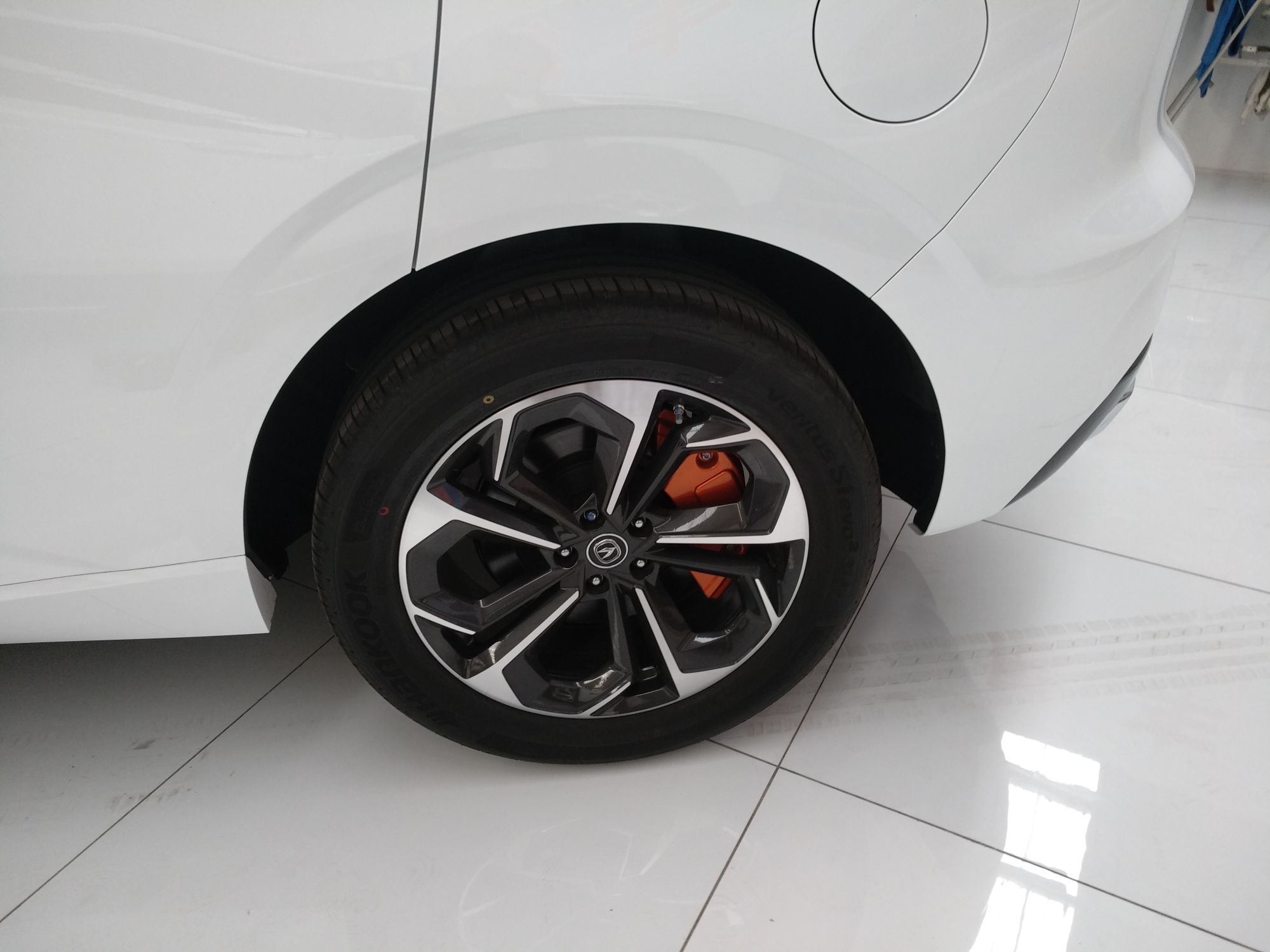 长安UNI-K新能源 2022款 蓝鲸iDD 1.5T 卓越型