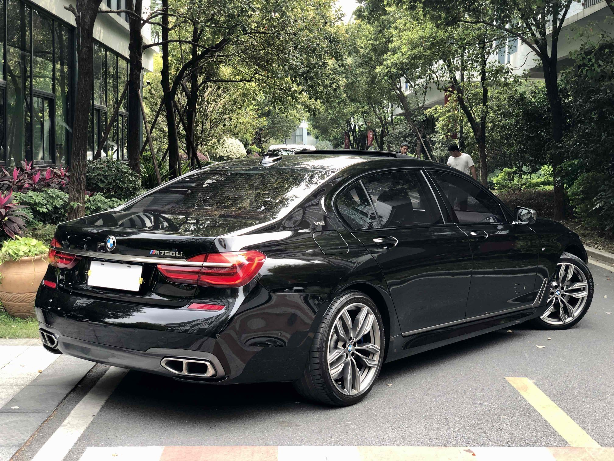宝马7系 2018款 M760Li xDrive(进口)