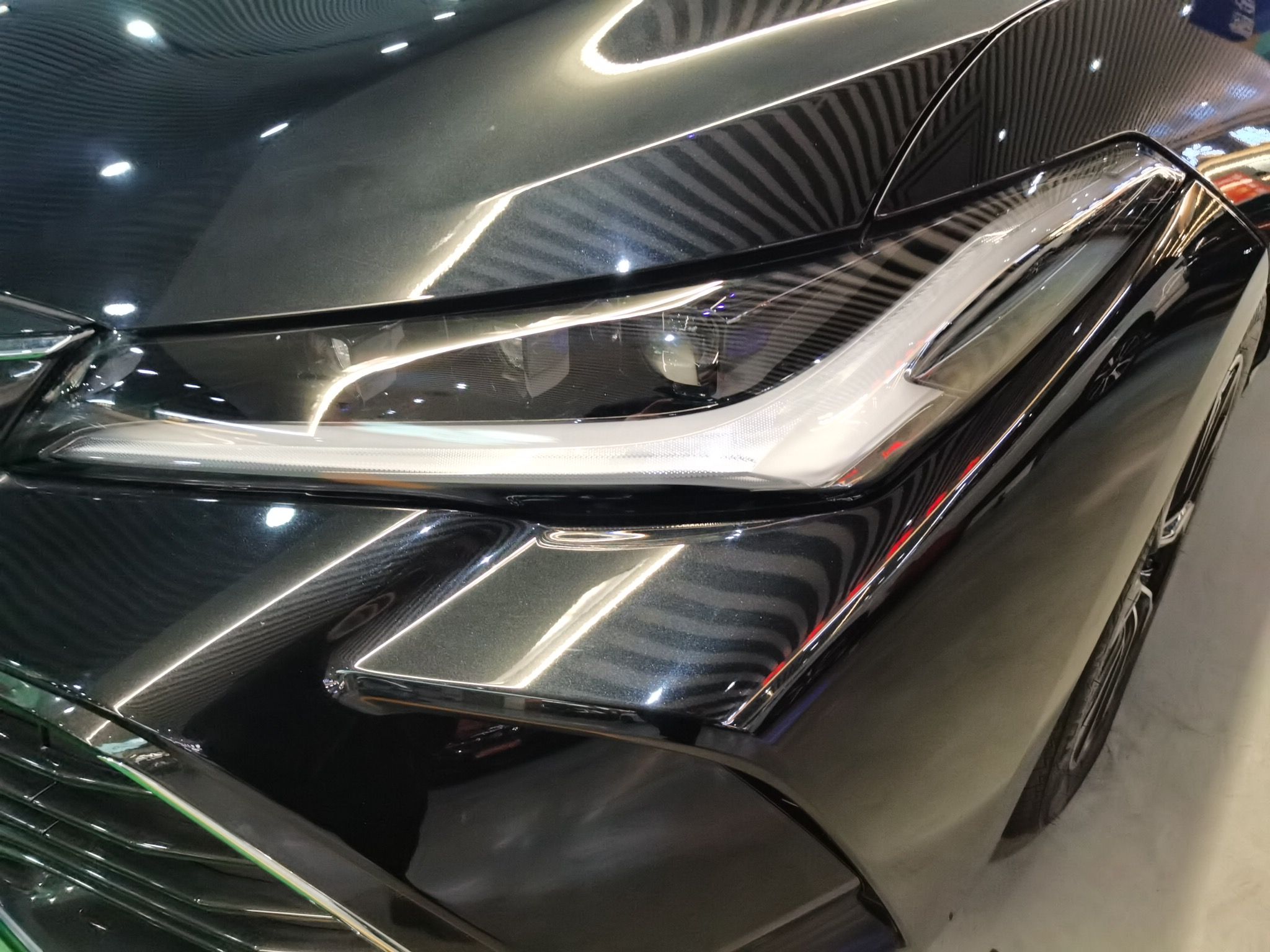 丰田 亚洲龙 2022款 2.0L 进取版