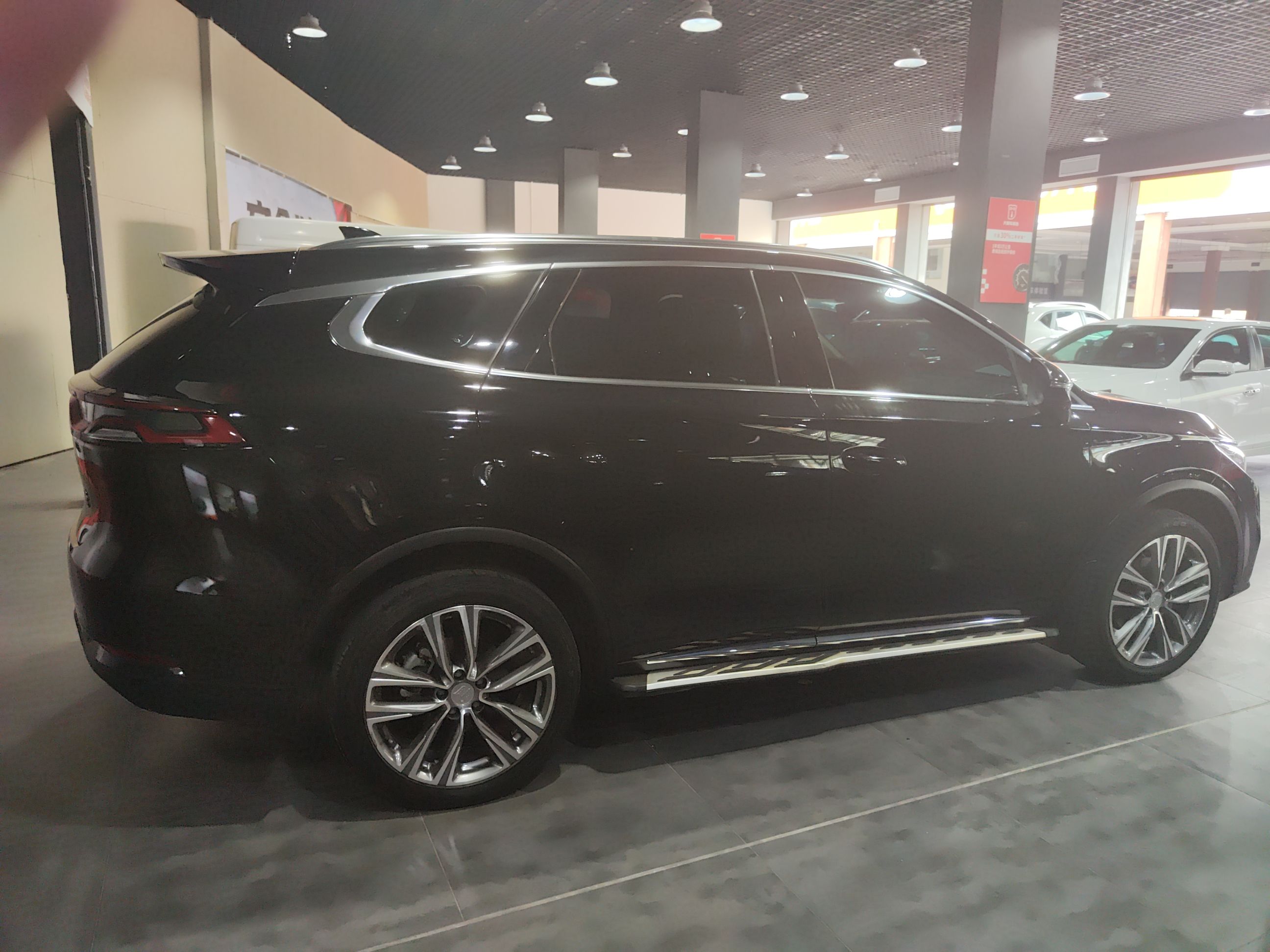 比亚迪 唐 2019款 2.0T 自动智联尊贵型 7座 国VI