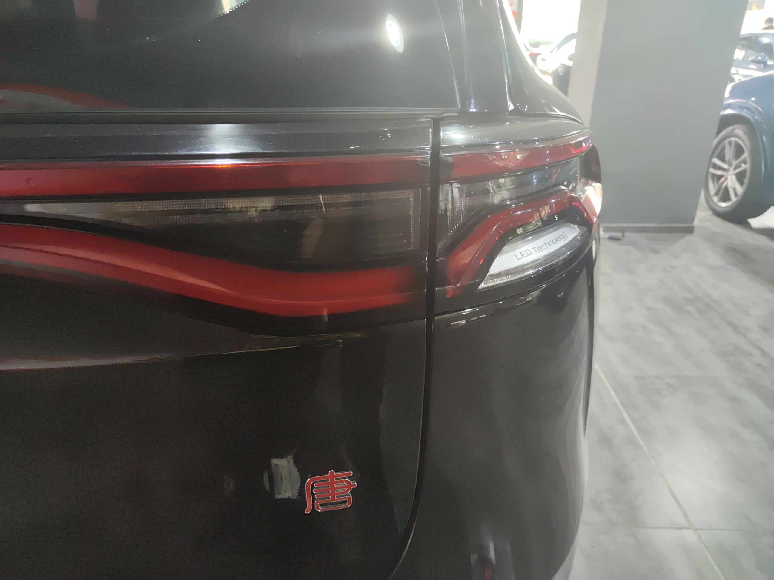 比亚迪 唐 2019款 2.0T 自动智联尊贵型 7座 国VI