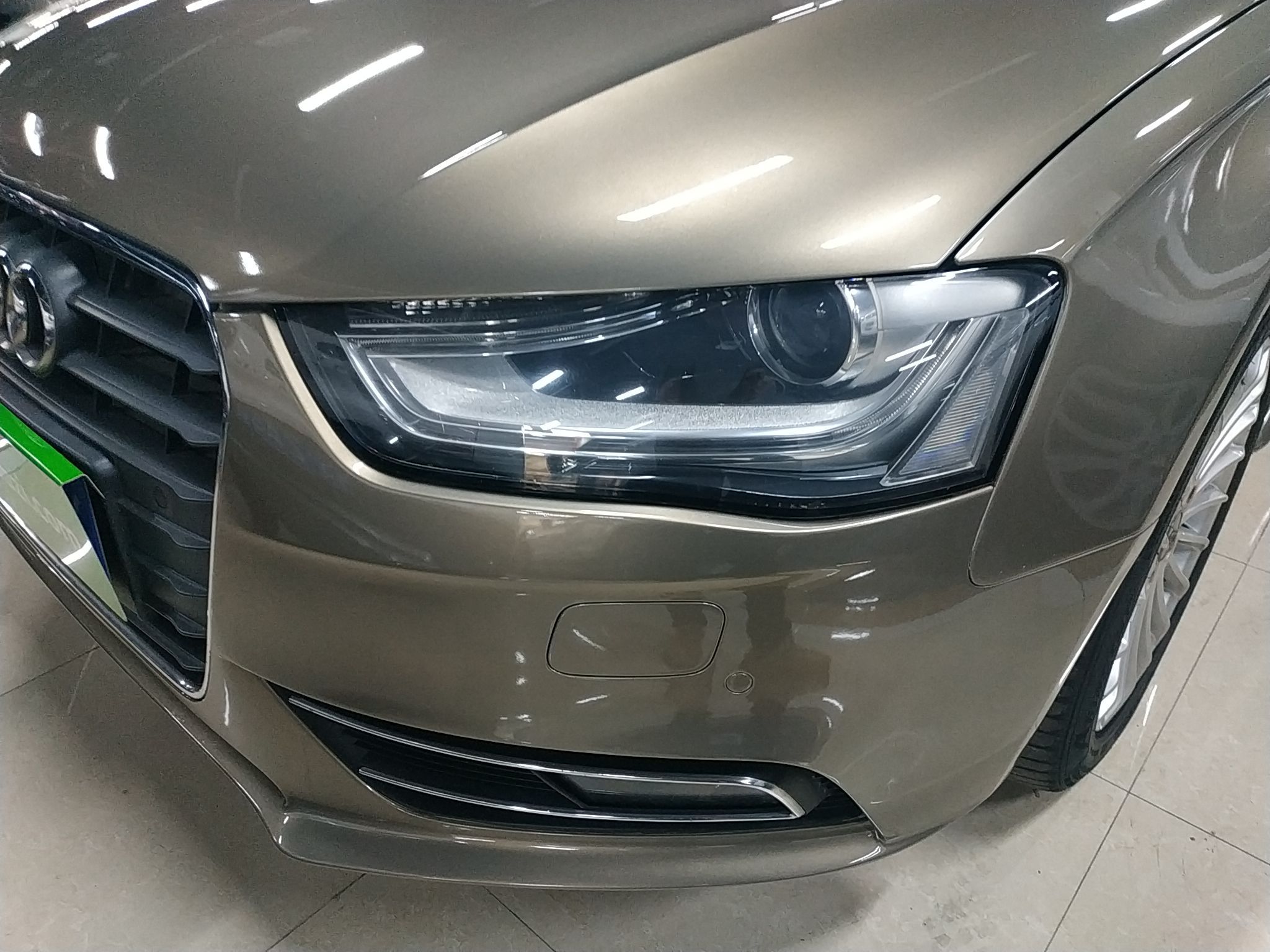 奥迪A4L 2013款 35 TFSI 自动技术型