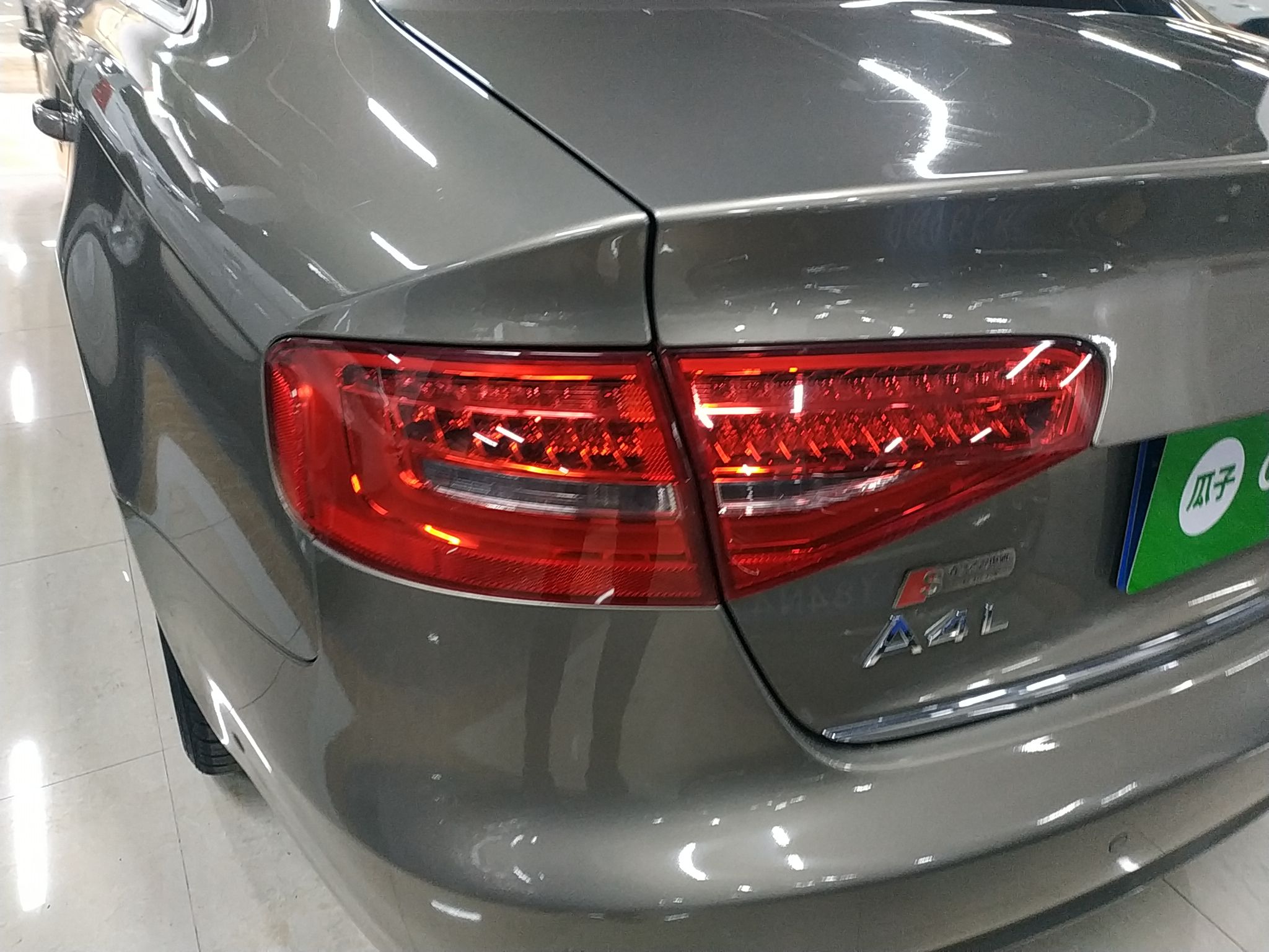 奥迪A4L 2013款 35 TFSI 自动技术型