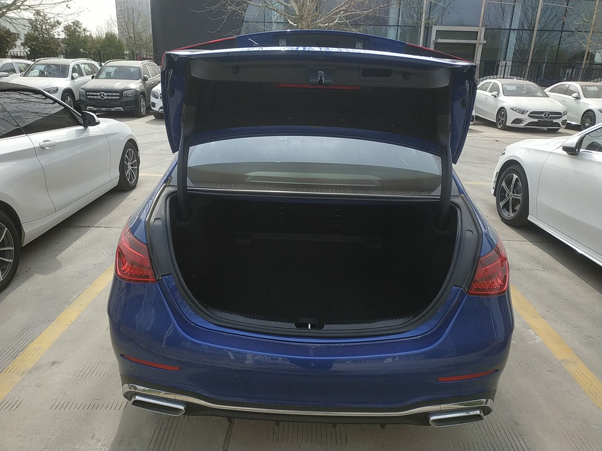 奔驰C级 2022款 C 200 L 运动版