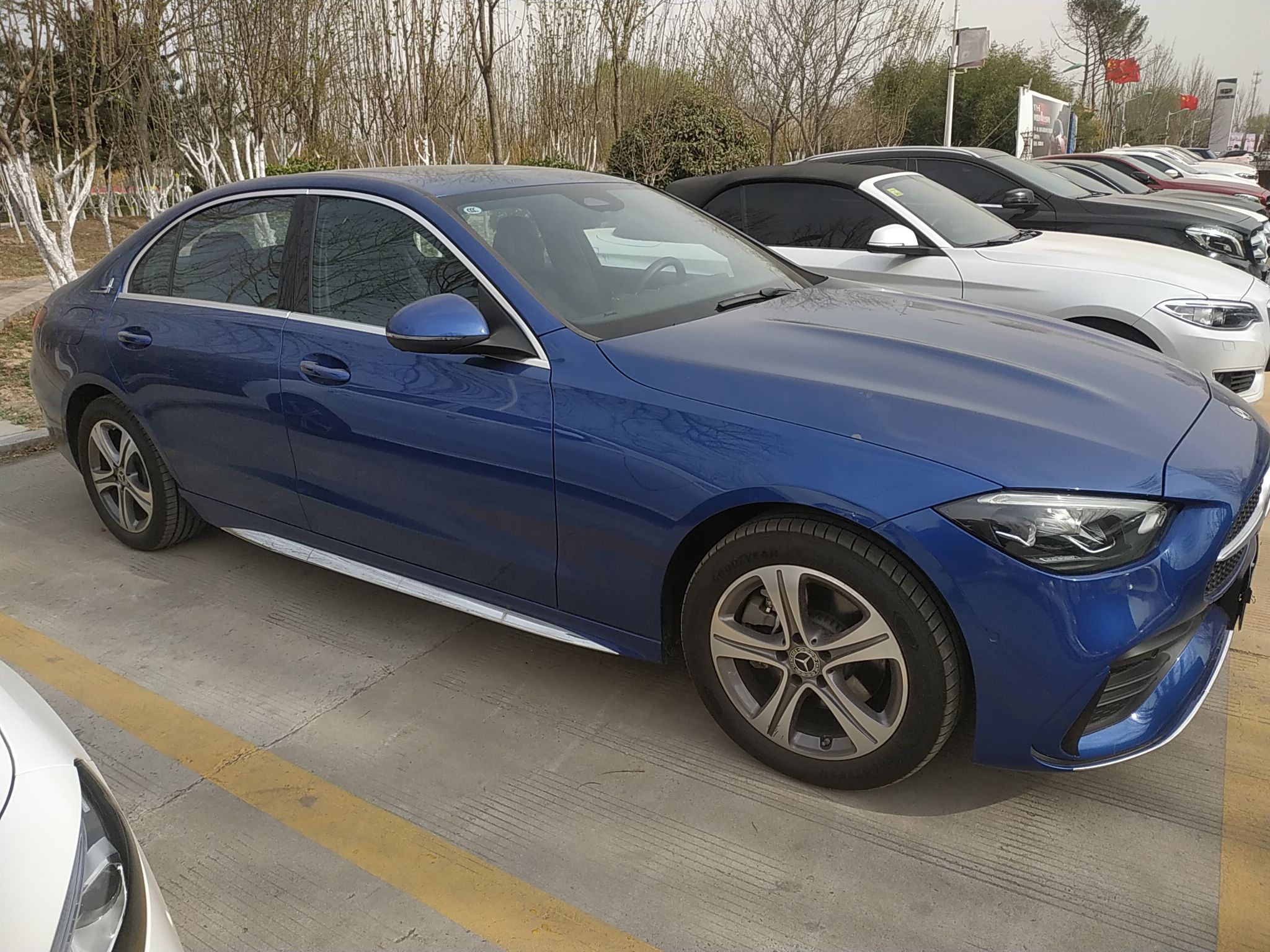 奔驰C级 2022款 C 200 L 运动版